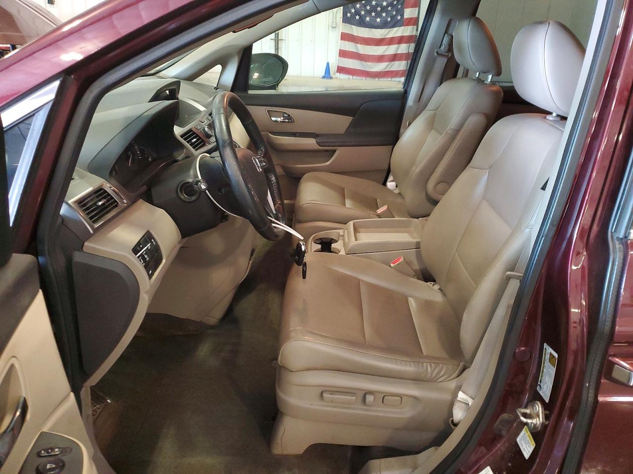 2015 Honda Odyssey Exl Burgundy vin: 5FNRL5H65FB049225