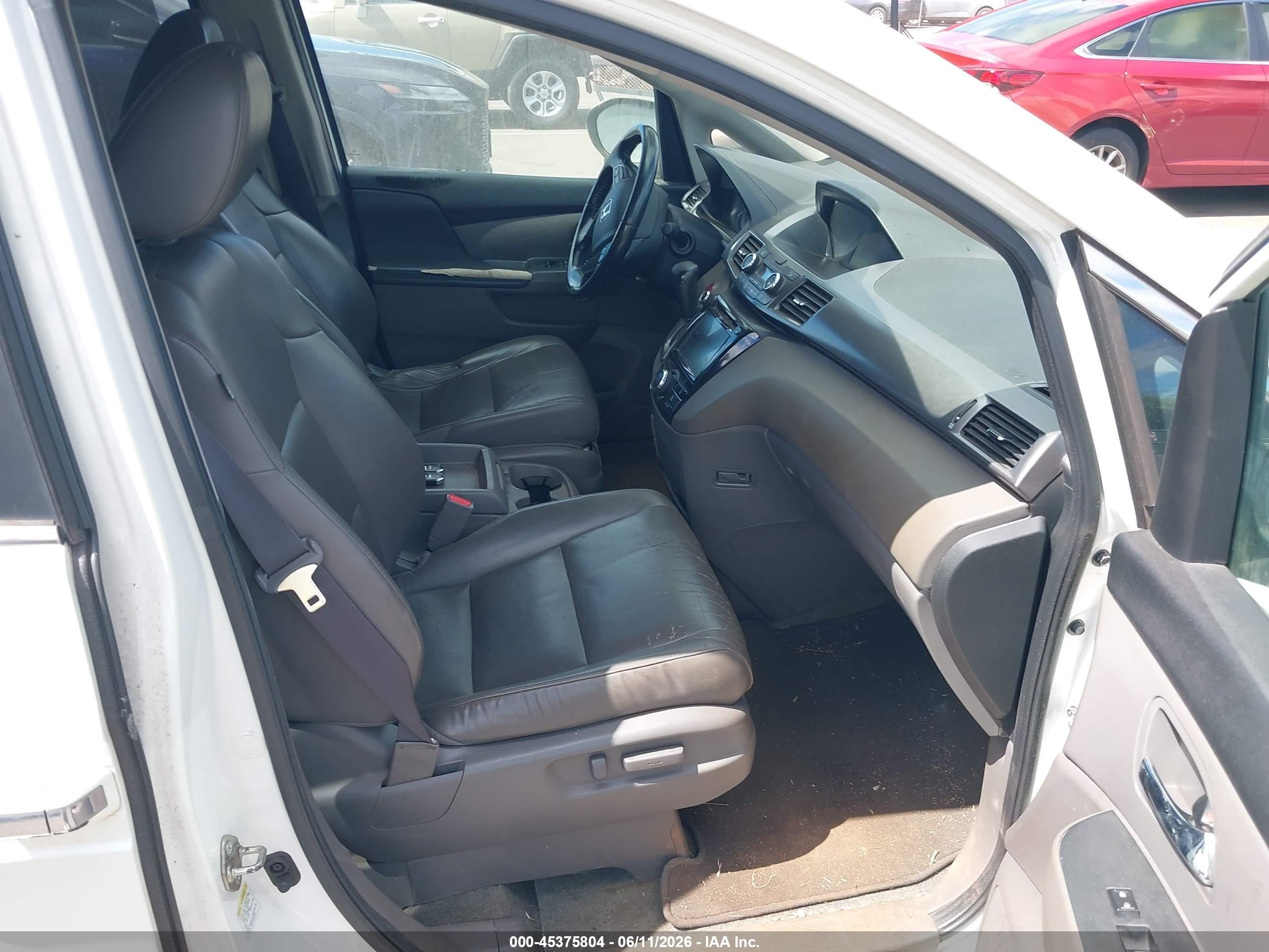 2015 Honda Odyssey Ex-l White vin: 5FNRL5H65FB070964