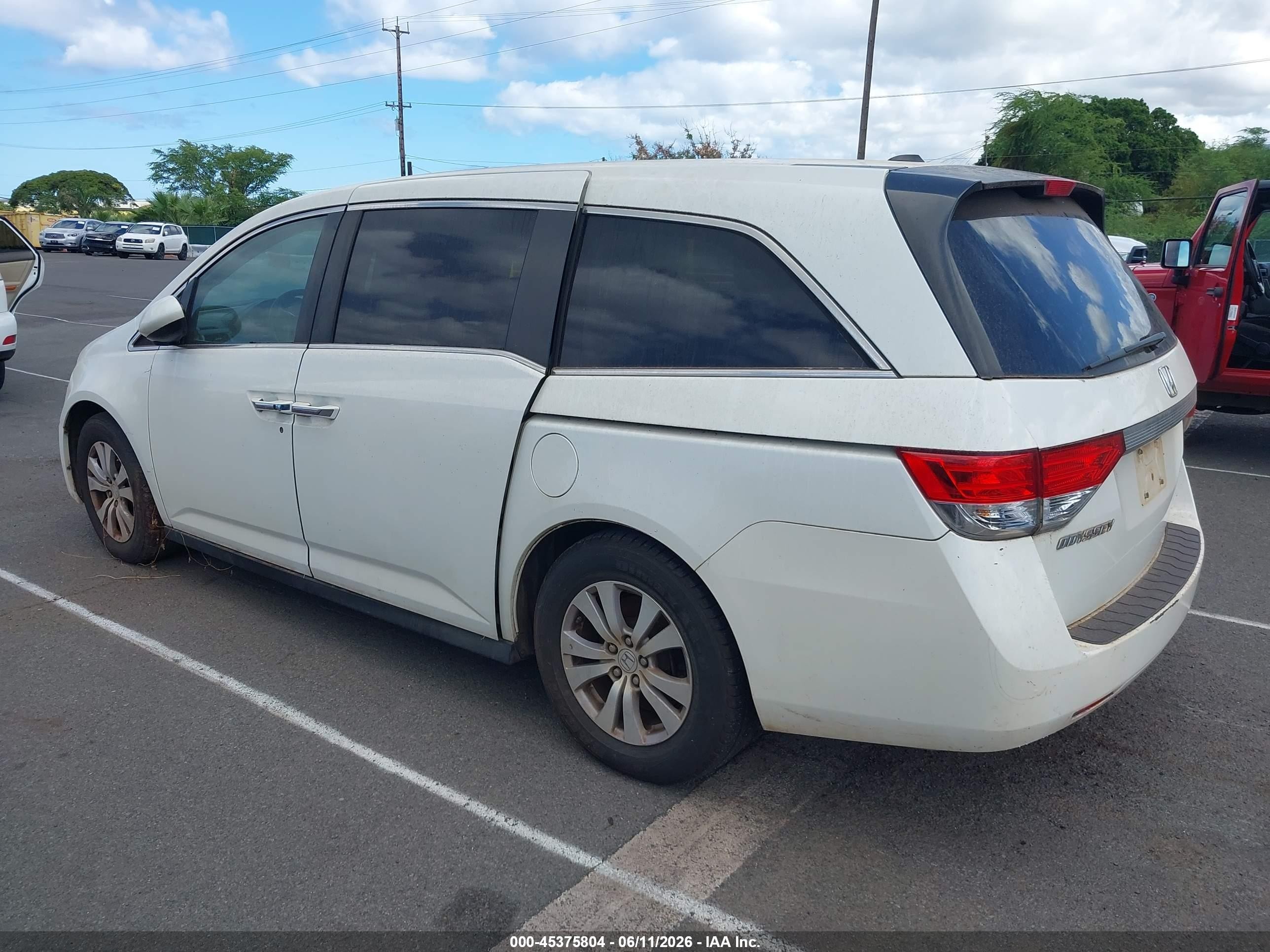 2015 Honda Odyssey Ex-l White vin: 5FNRL5H65FB070964