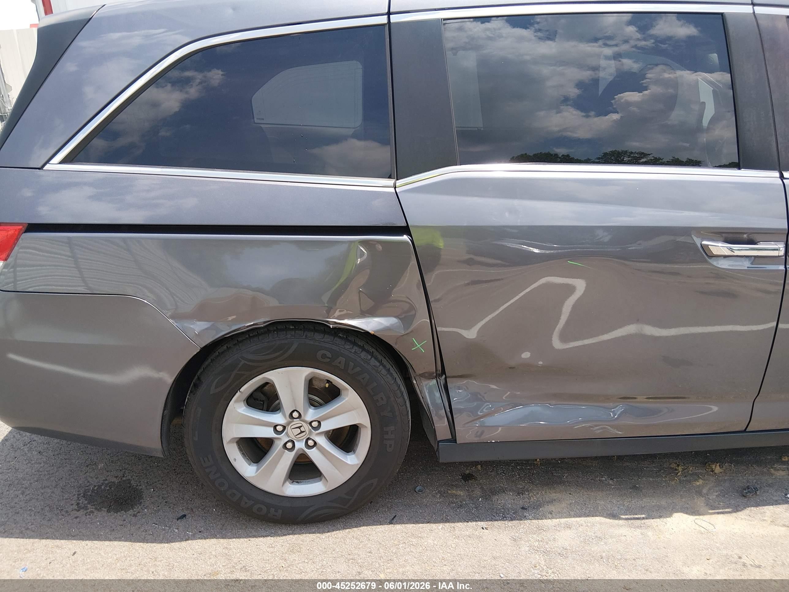 2015 Honda Odyssey Ex-l Silver vin: 5FNRL5H65FB081575
