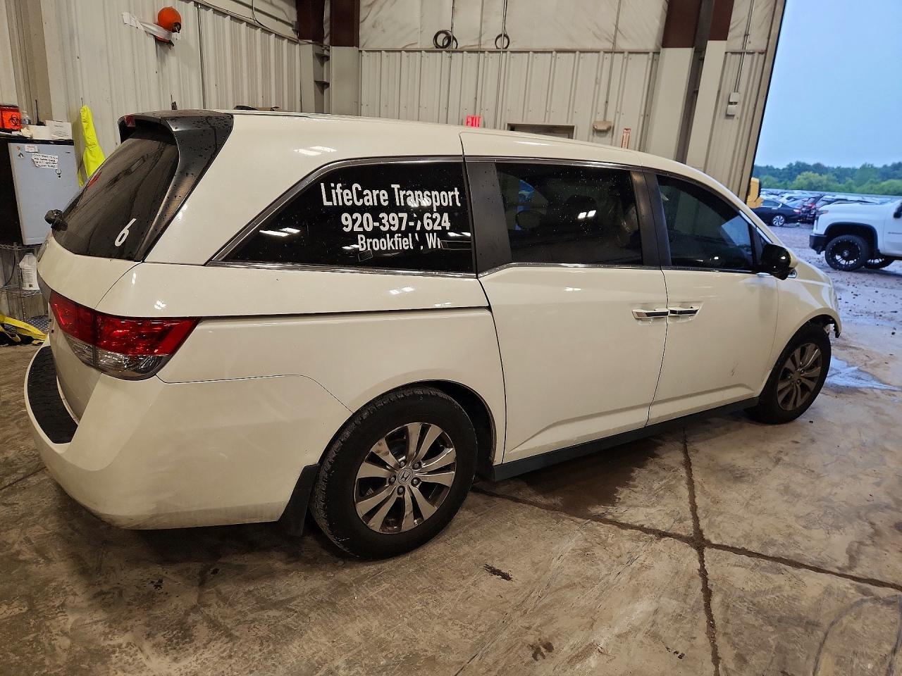 2015 Honda Odyssey Exl White vin: 5FNRL5H65FB086548