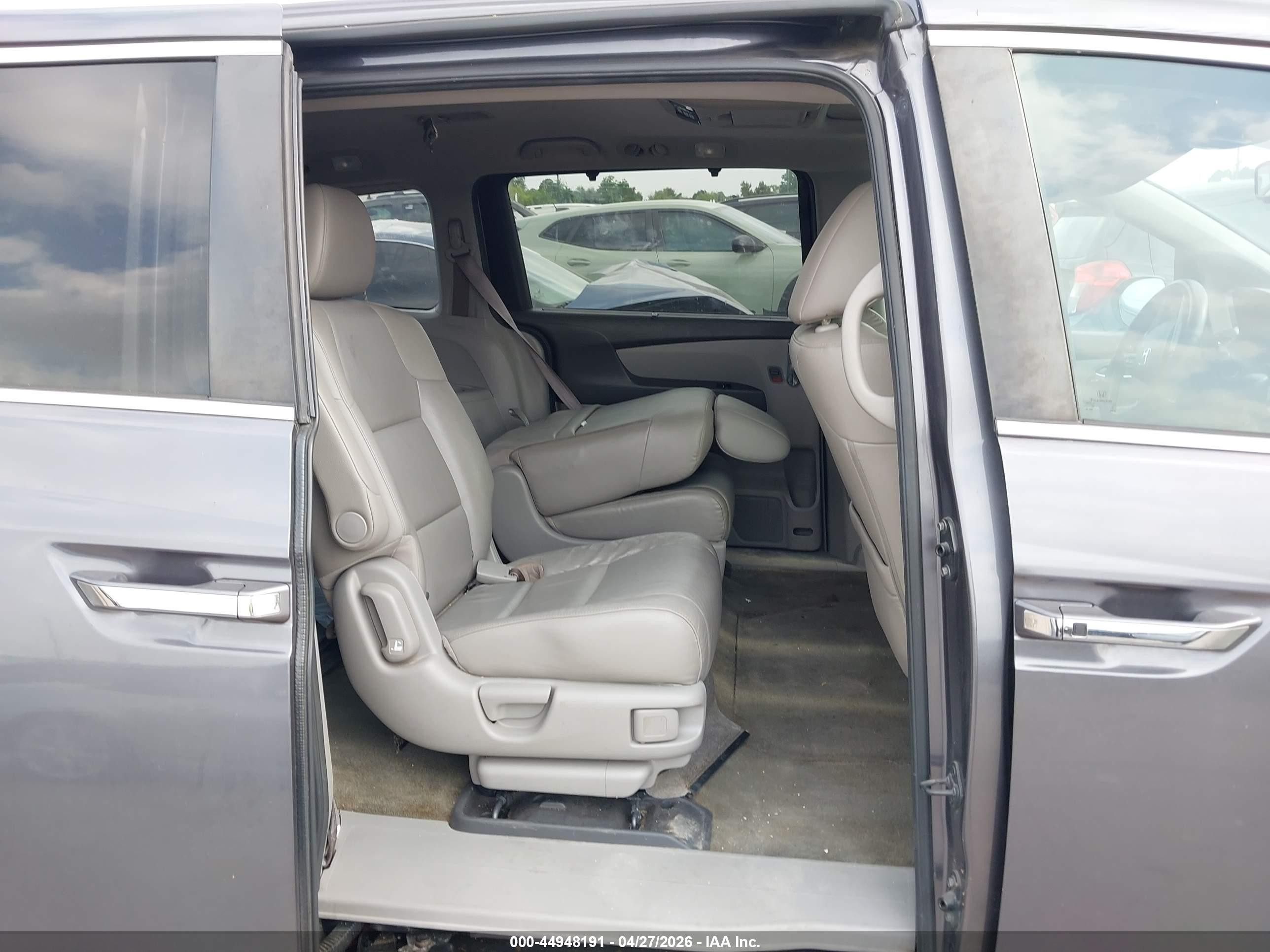 2015 Honda Odyssey Ex-l Gray vin: 5FNRL5H65FB089949