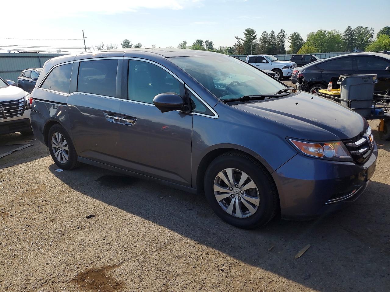 2015 Honda Odyssey Exl Silver vin: 5FNRL5H65FB100240