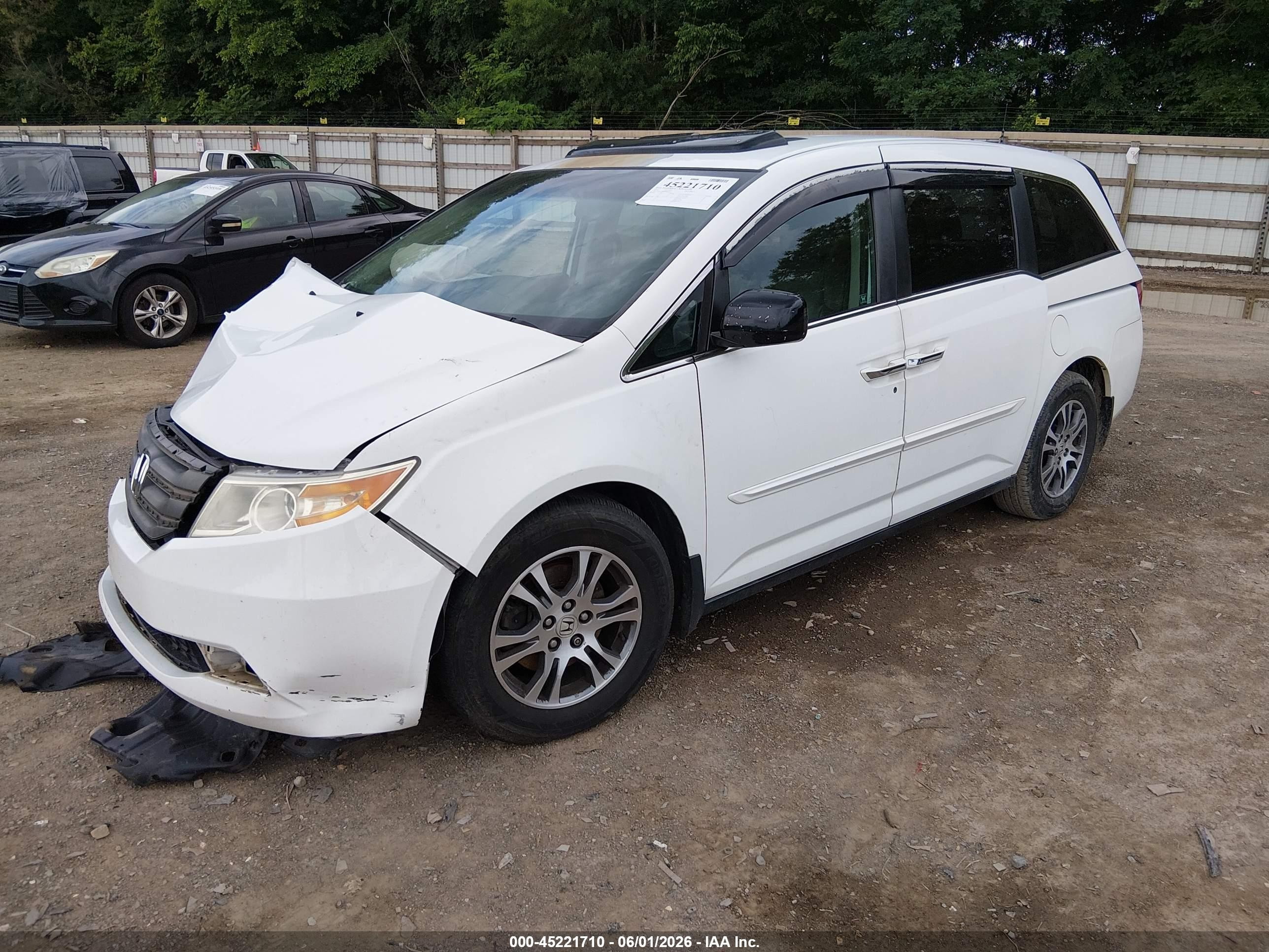 2011 Honda Odyssey Ex-l White vin: 5FNRL5H66BB002523