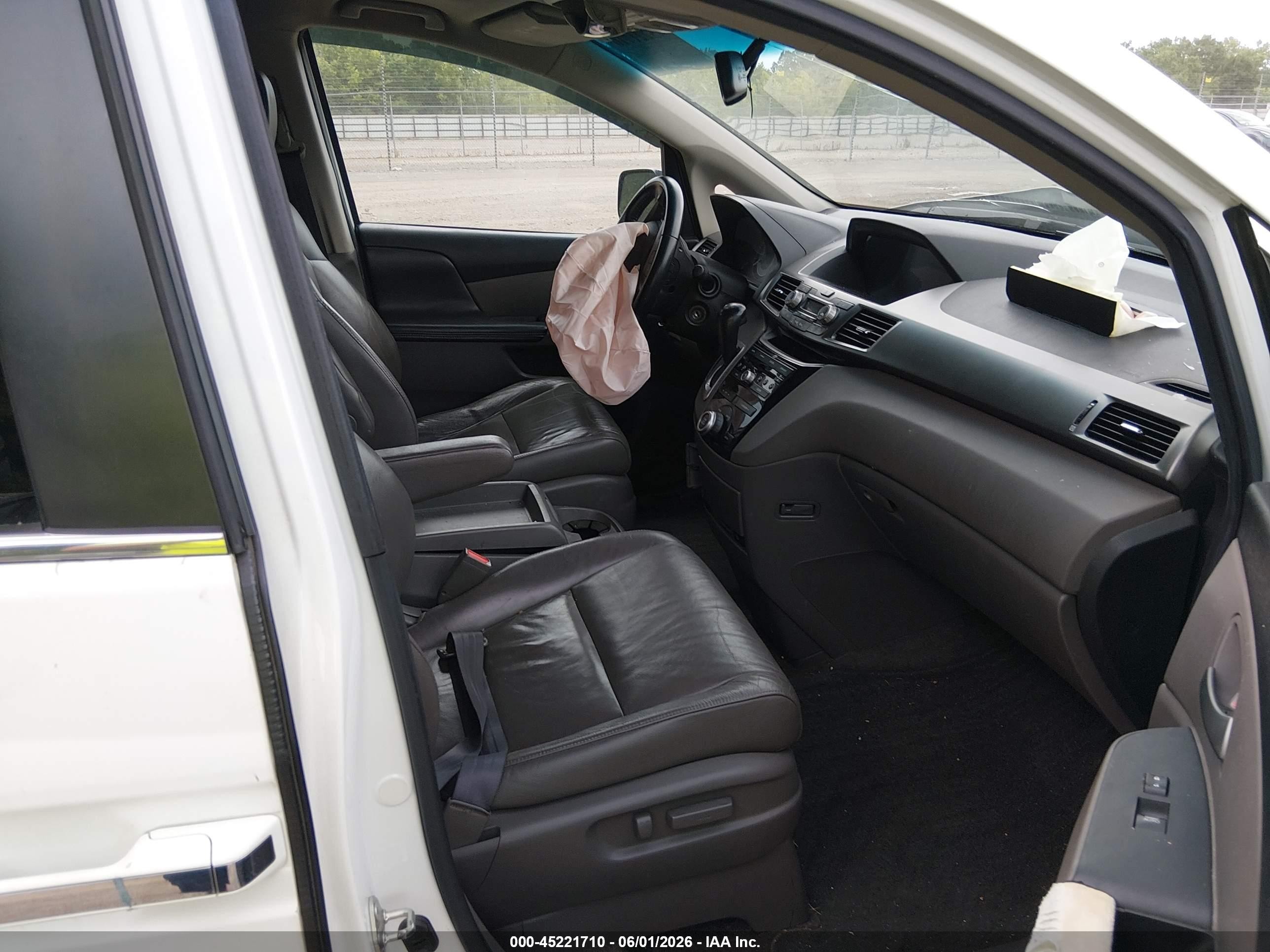 2011 Honda Odyssey Ex-l White vin: 5FNRL5H66BB002523