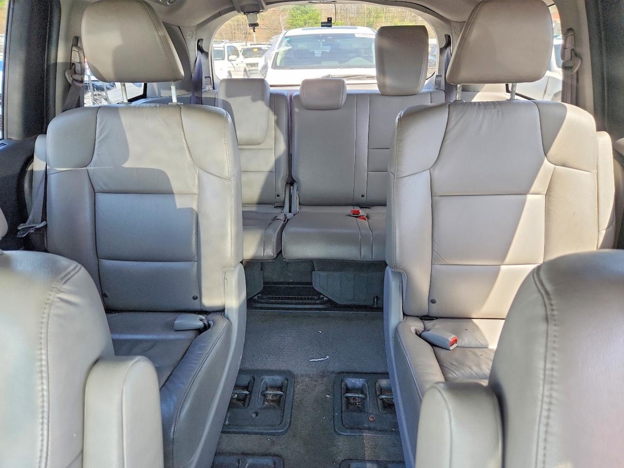 2011 Honda Odyssey Exl Gray vin: 5FNRL5H66BB009701