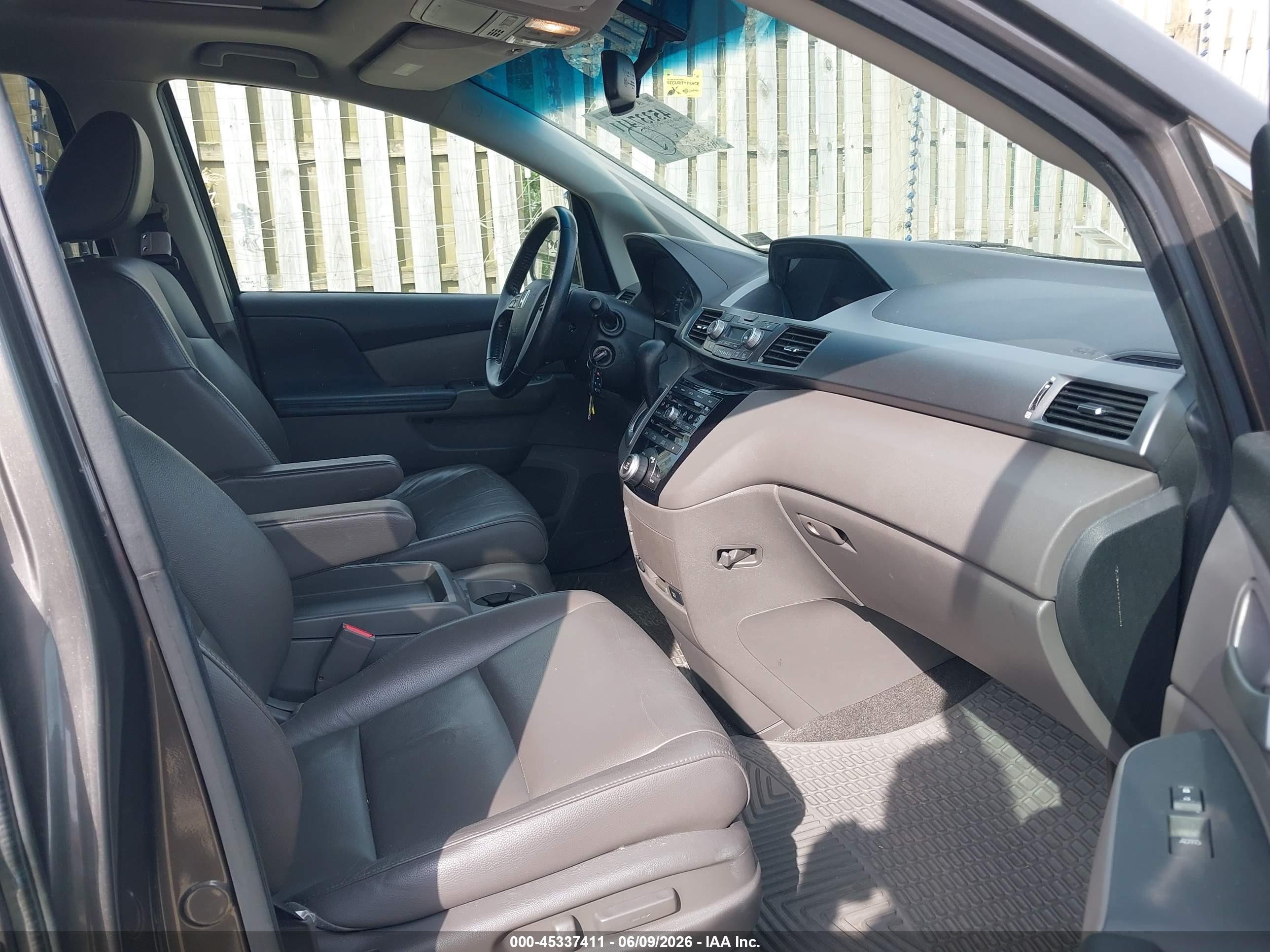 2011 Honda Odyssey Ex-l Gray vin: 5FNRL5H66BB019659