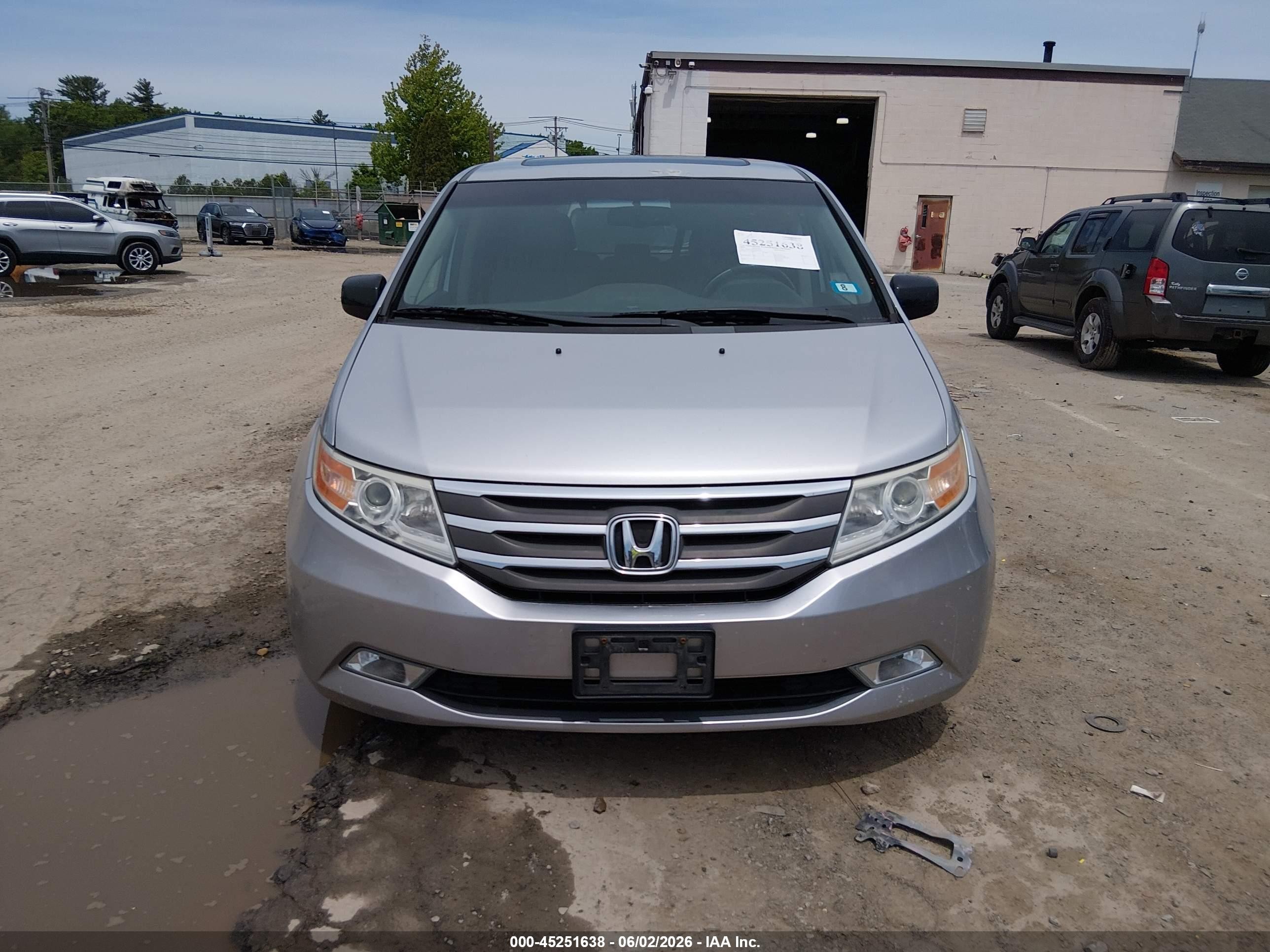 2011 Honda Odyssey Ex-l Silver vin: 5FNRL5H66BB026143