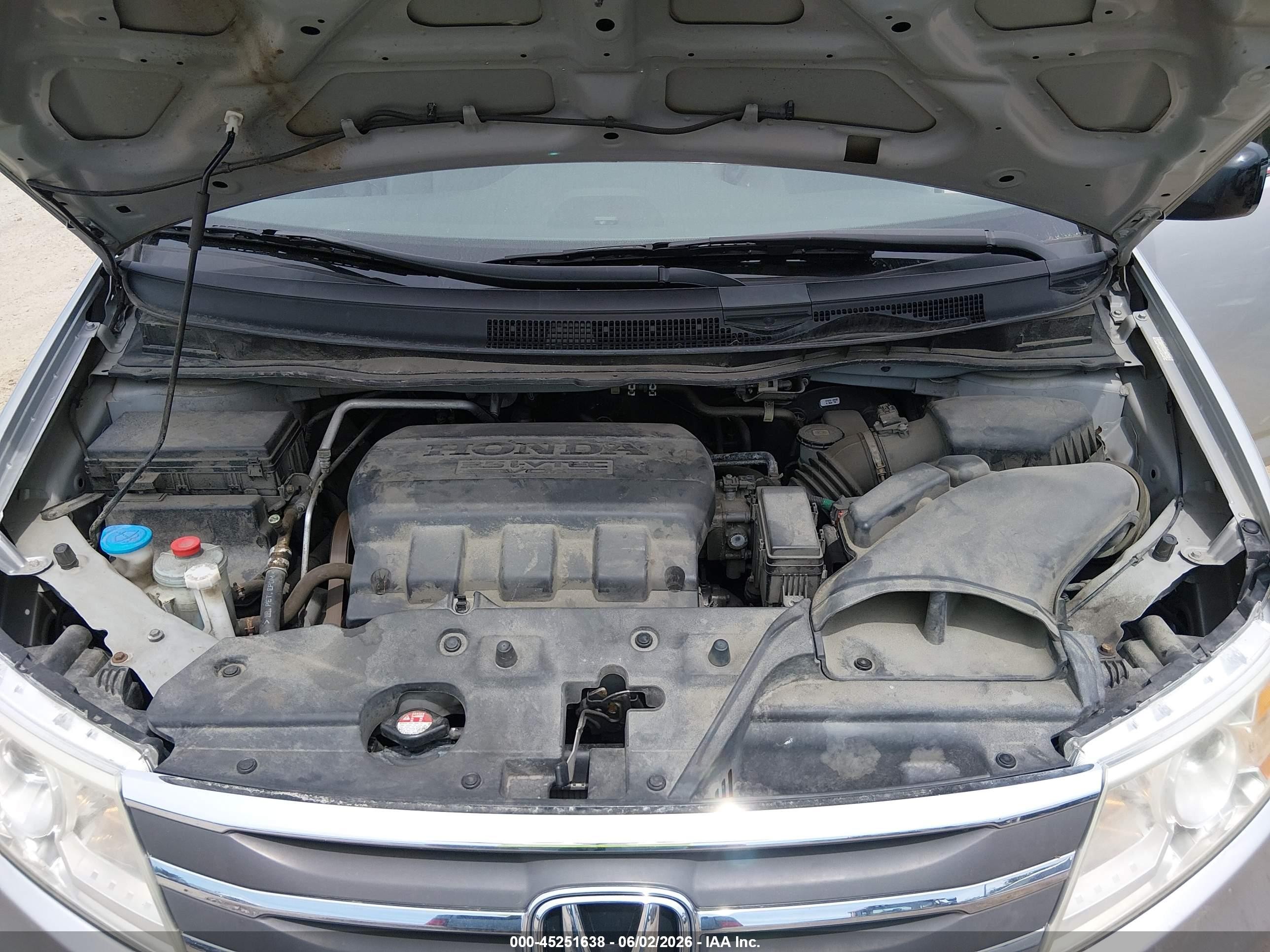 2011 Honda Odyssey Ex-l Silver vin: 5FNRL5H66BB026143