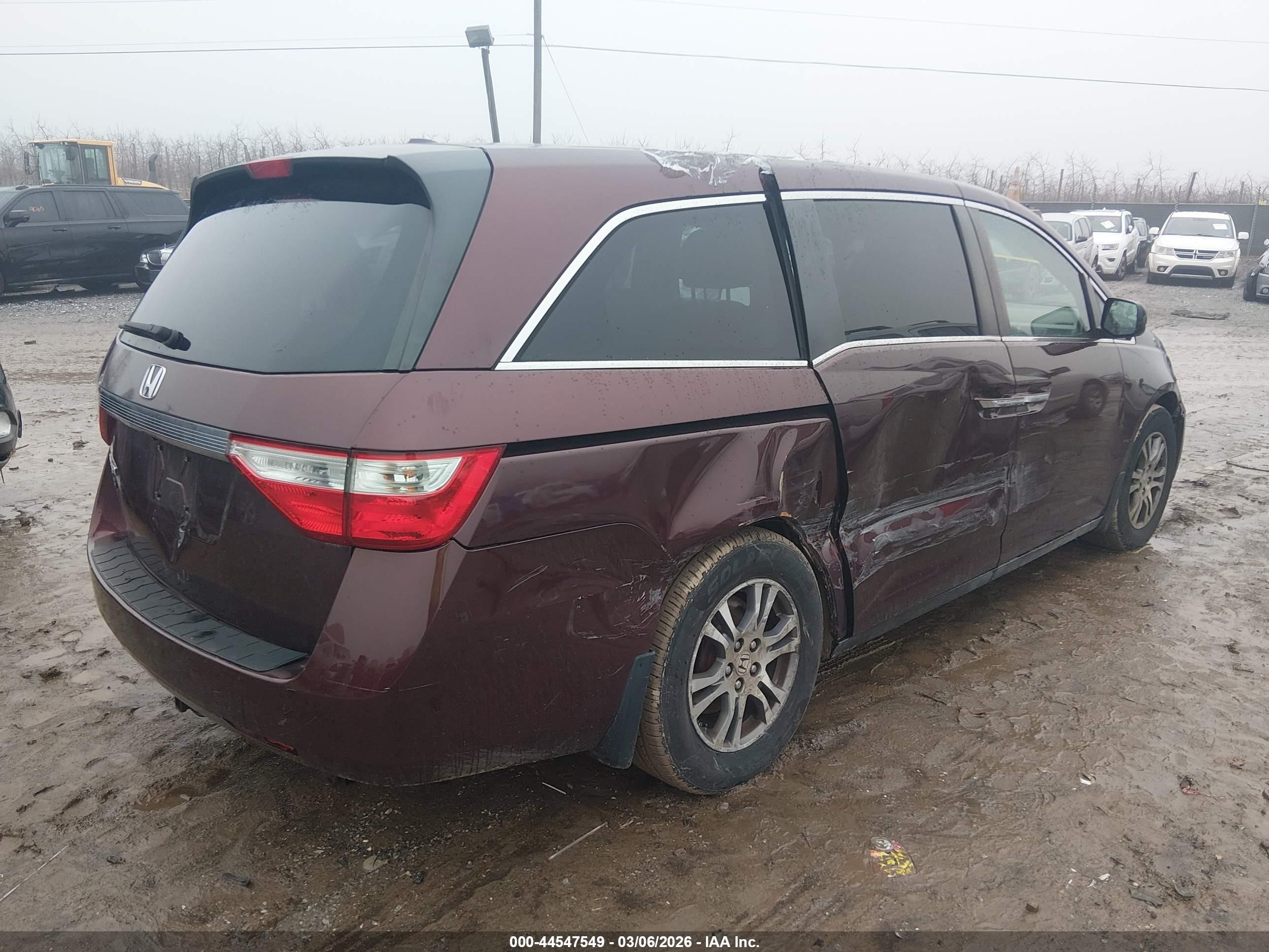 2011 Honda Odyssey Ex-l Maroon vin: 5FNRL5H66BB039331