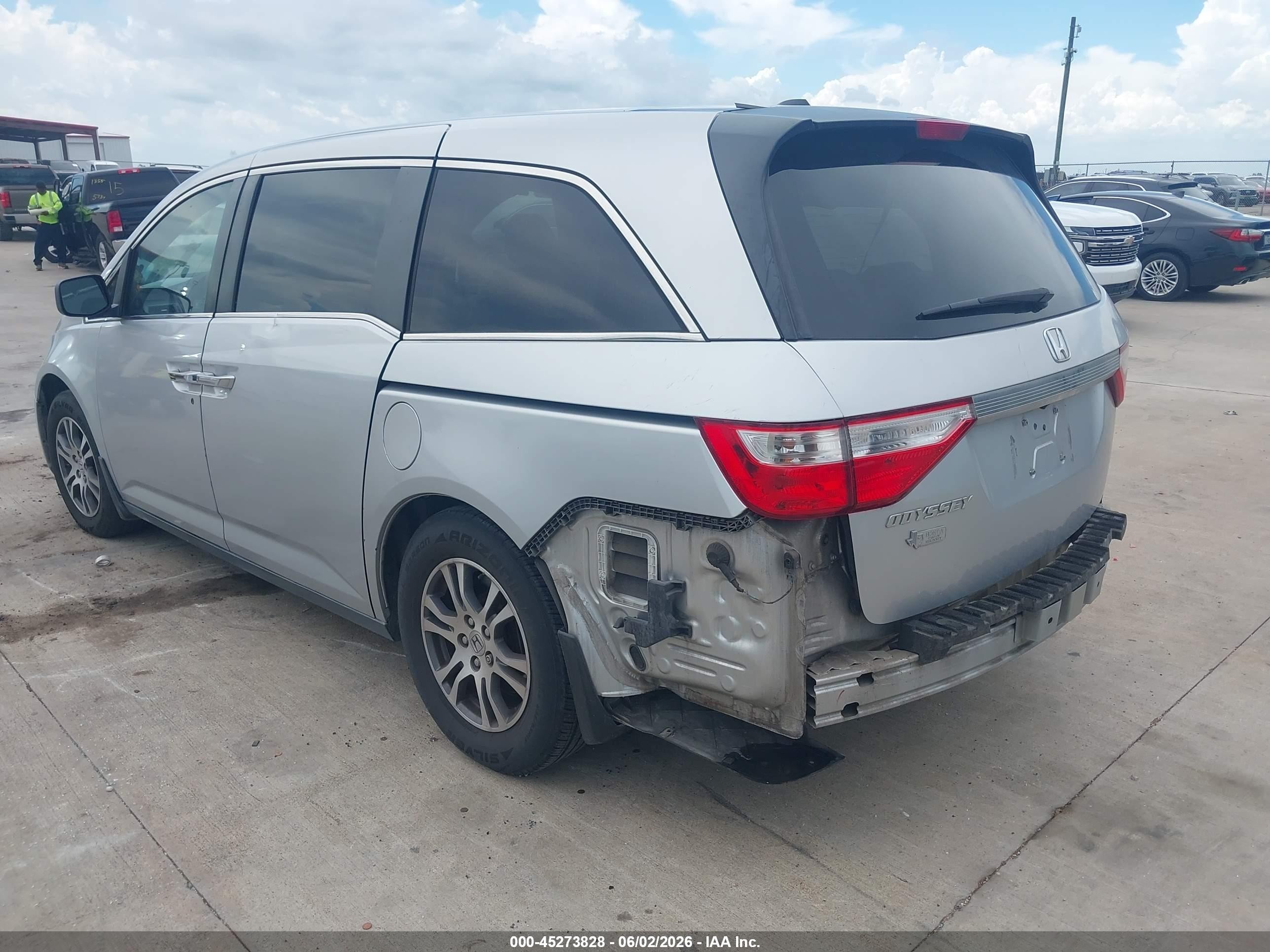 2011 Honda Odyssey Ex-l Silver vin: 5FNRL5H66BB041094