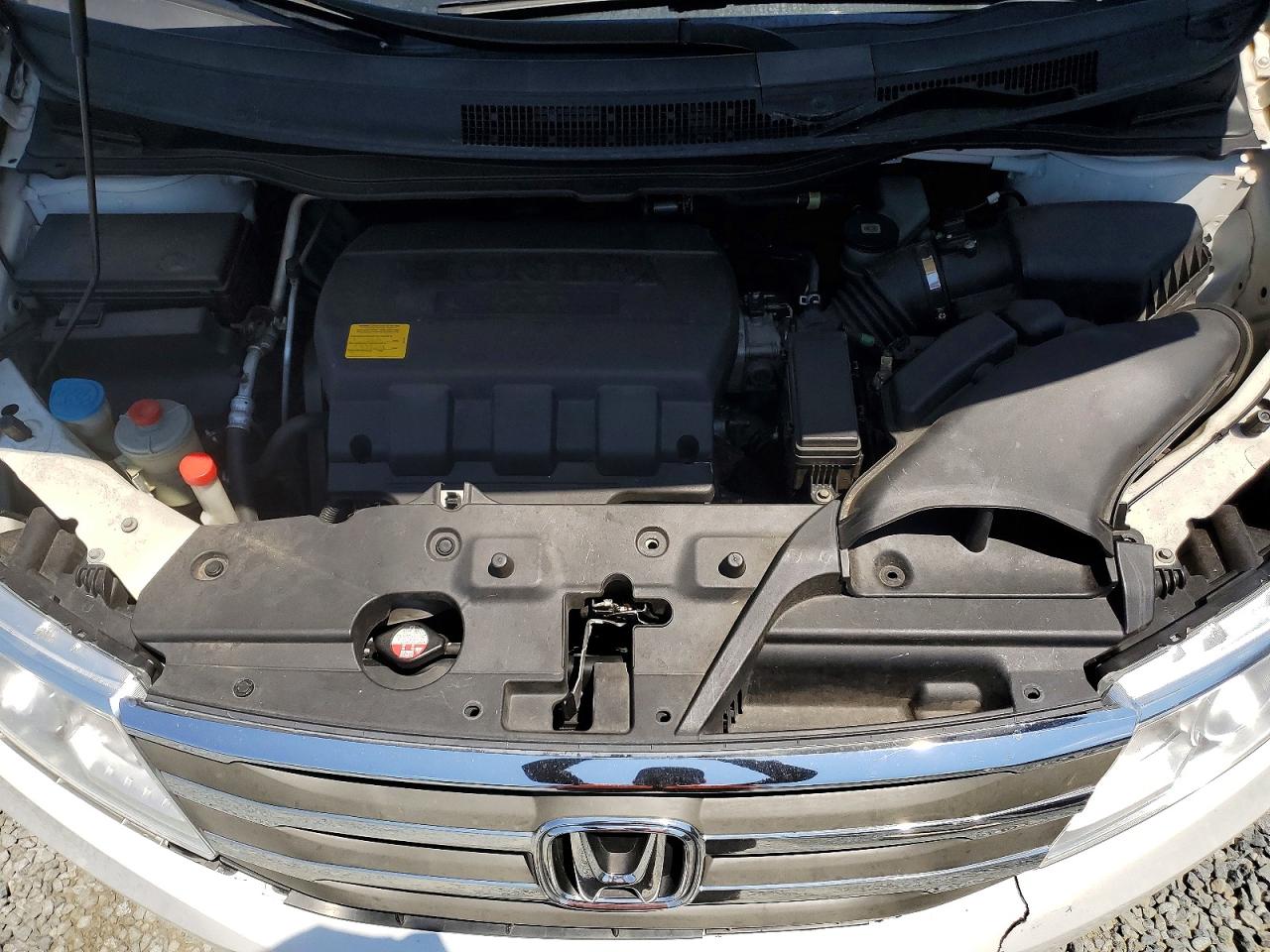 2011 Honda Odyssey Exl White vin: 5FNRL5H66BB048742
