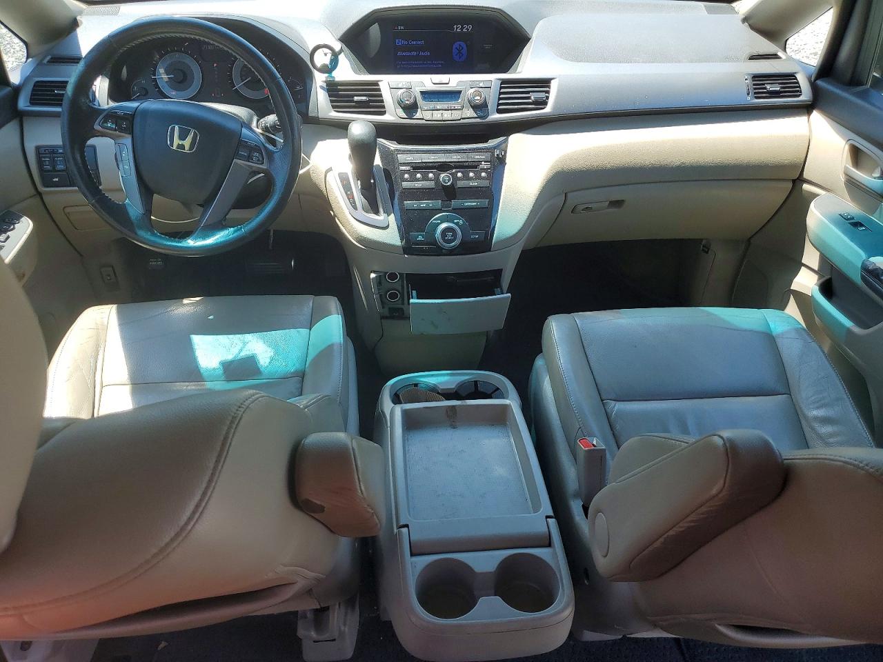 2011 Honda Odyssey Exl White vin: 5FNRL5H66BB048742