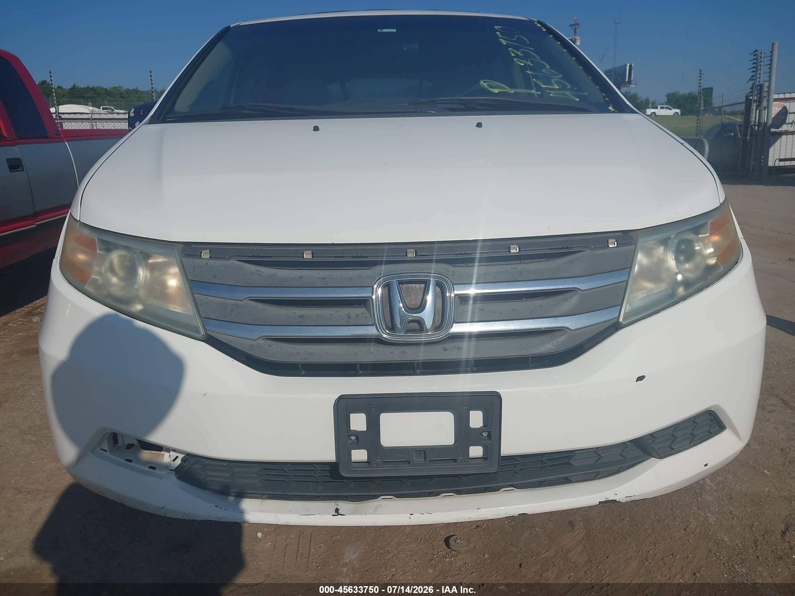 2011 Honda Odyssey Ex-l White vin: 5FNRL5H66BB062138