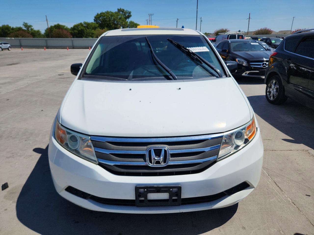 2011 Honda Odyssey Exl Белый vin: 5FNRL5H66BB076685