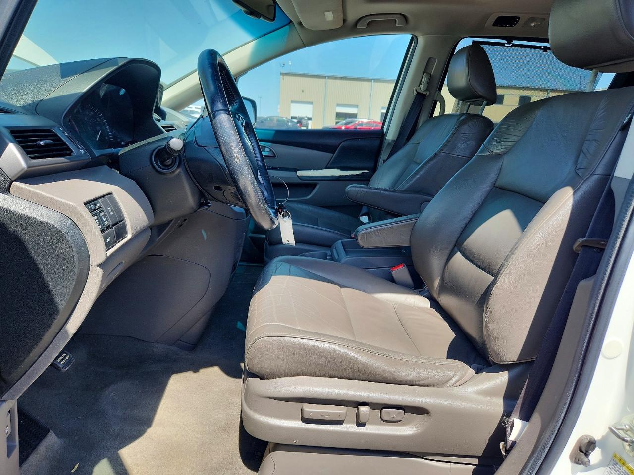 2011 Honda Odyssey Exl Белый vin: 5FNRL5H66BB076685