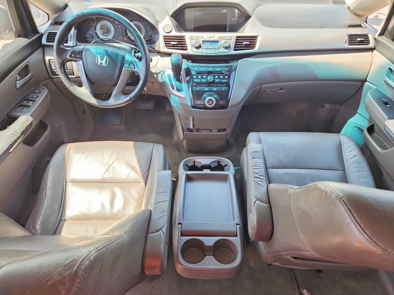 2011 Honda Odyssey Exl Белый vin: 5FNRL5H66BB076685