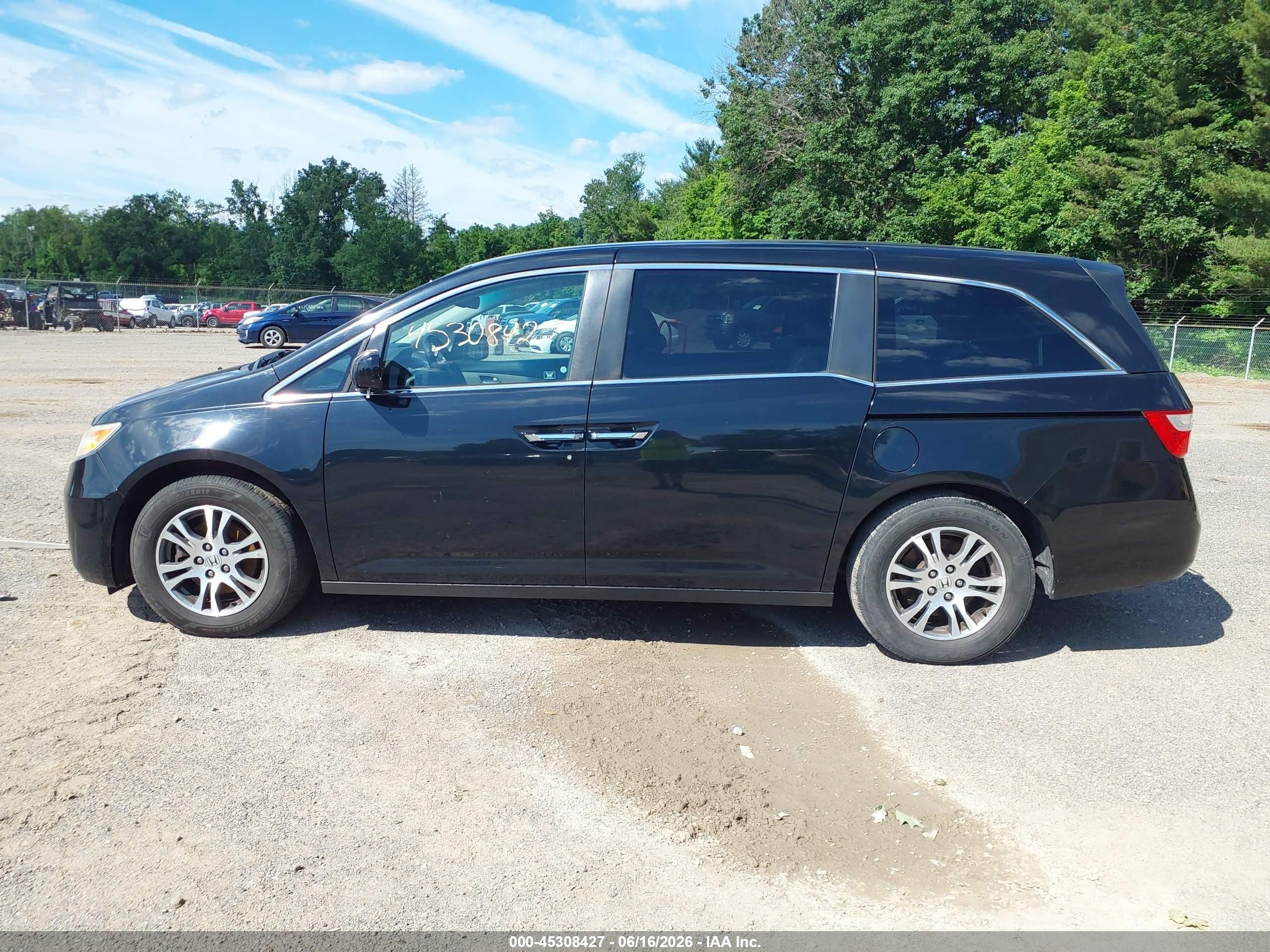 2011 Honda Odyssey Ex-l Black vin: 5FNRL5H66BB084124