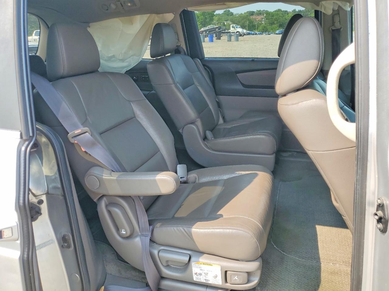 2011 Honda Odyssey Exl Gray vin: 5FNRL5H66BB096130