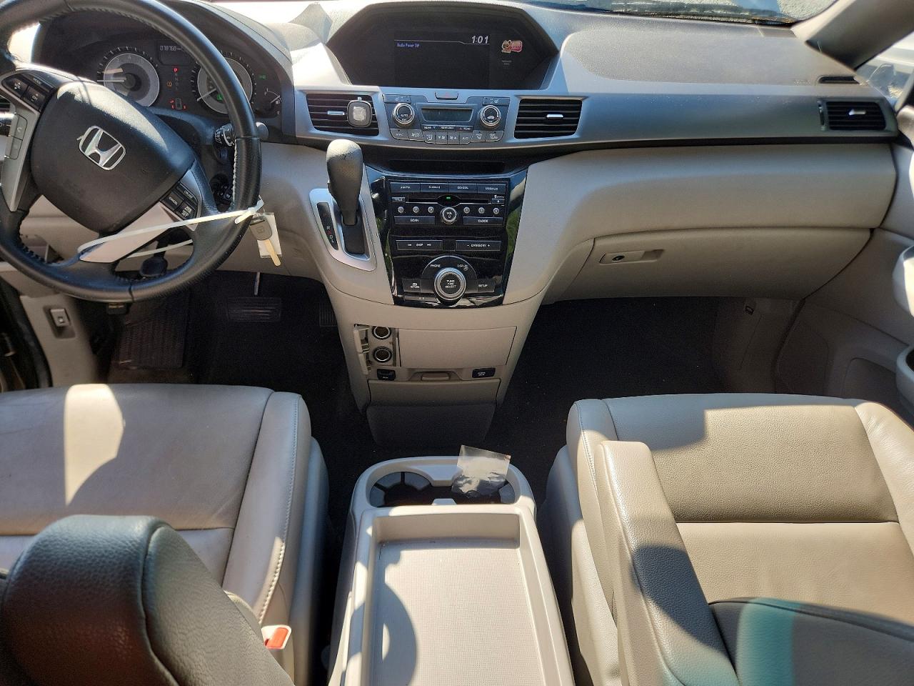 2011 Honda Odyssey Exl Silver vin: 5FNRL5H66BB096628