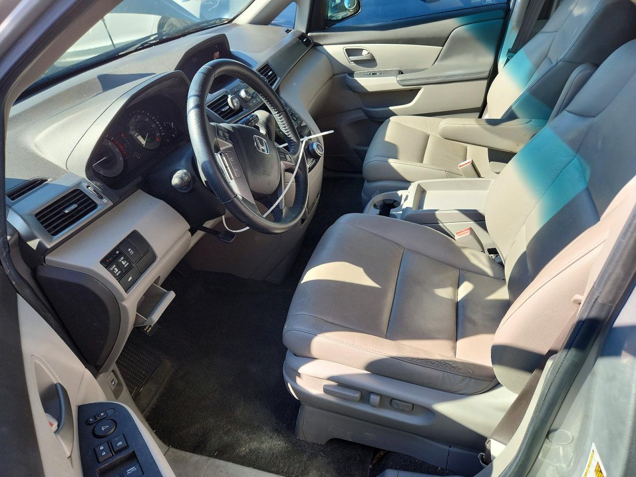 2011 Honda Odyssey Exl Silver vin: 5FNRL5H66BB096628