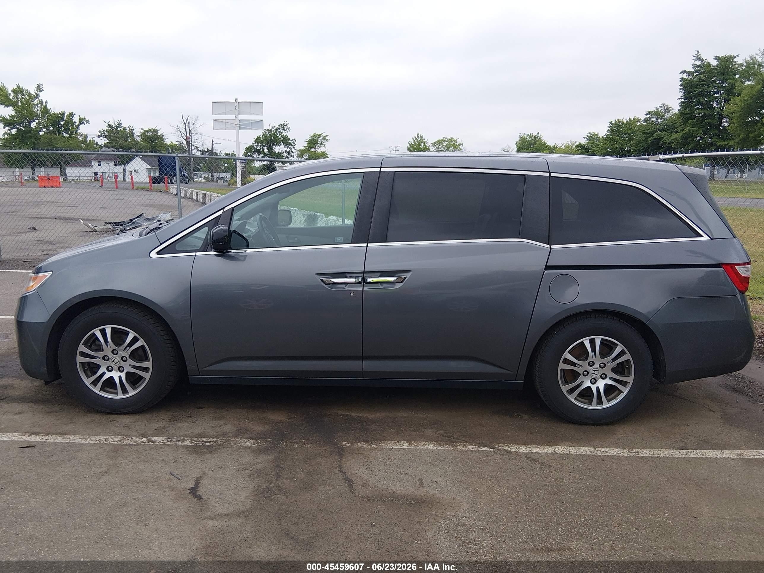 2012 Honda Odyssey Ex-l Gray vin: 5FNRL5H66CB024751
