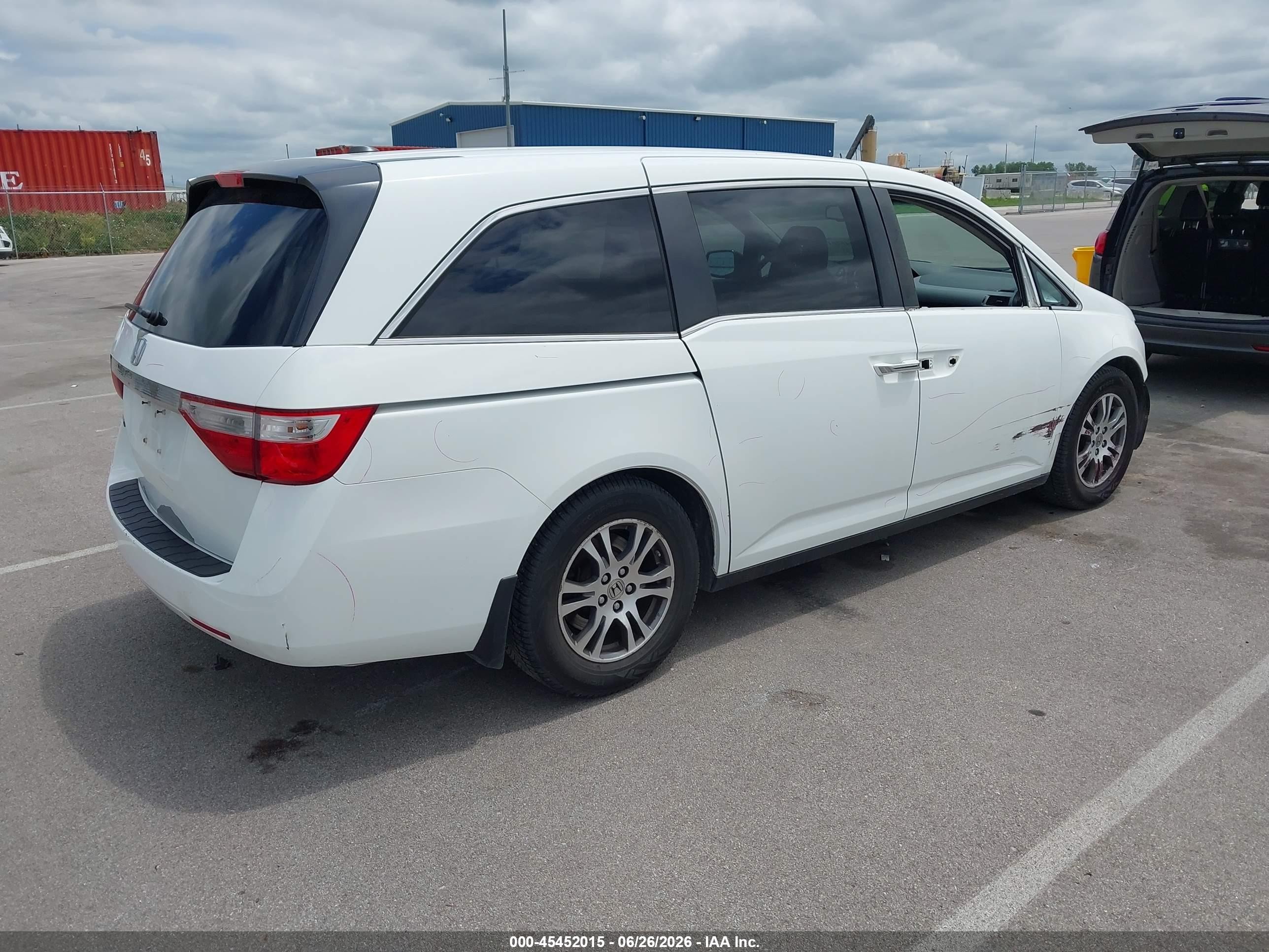 2012 Honda Odyssey Ex-l White vin: 5FNRL5H66CB030307