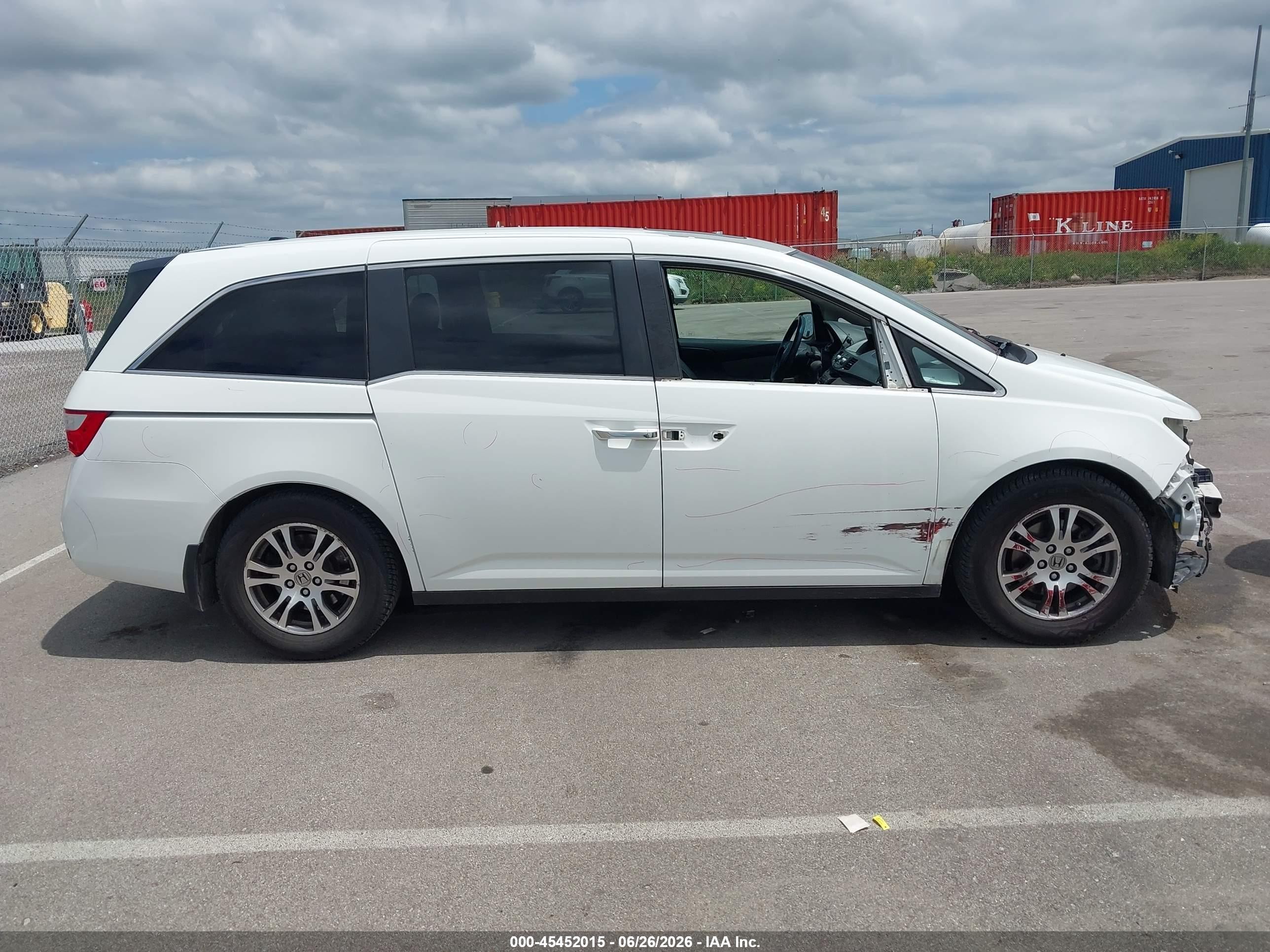 2012 Honda Odyssey Ex-l White vin: 5FNRL5H66CB030307
