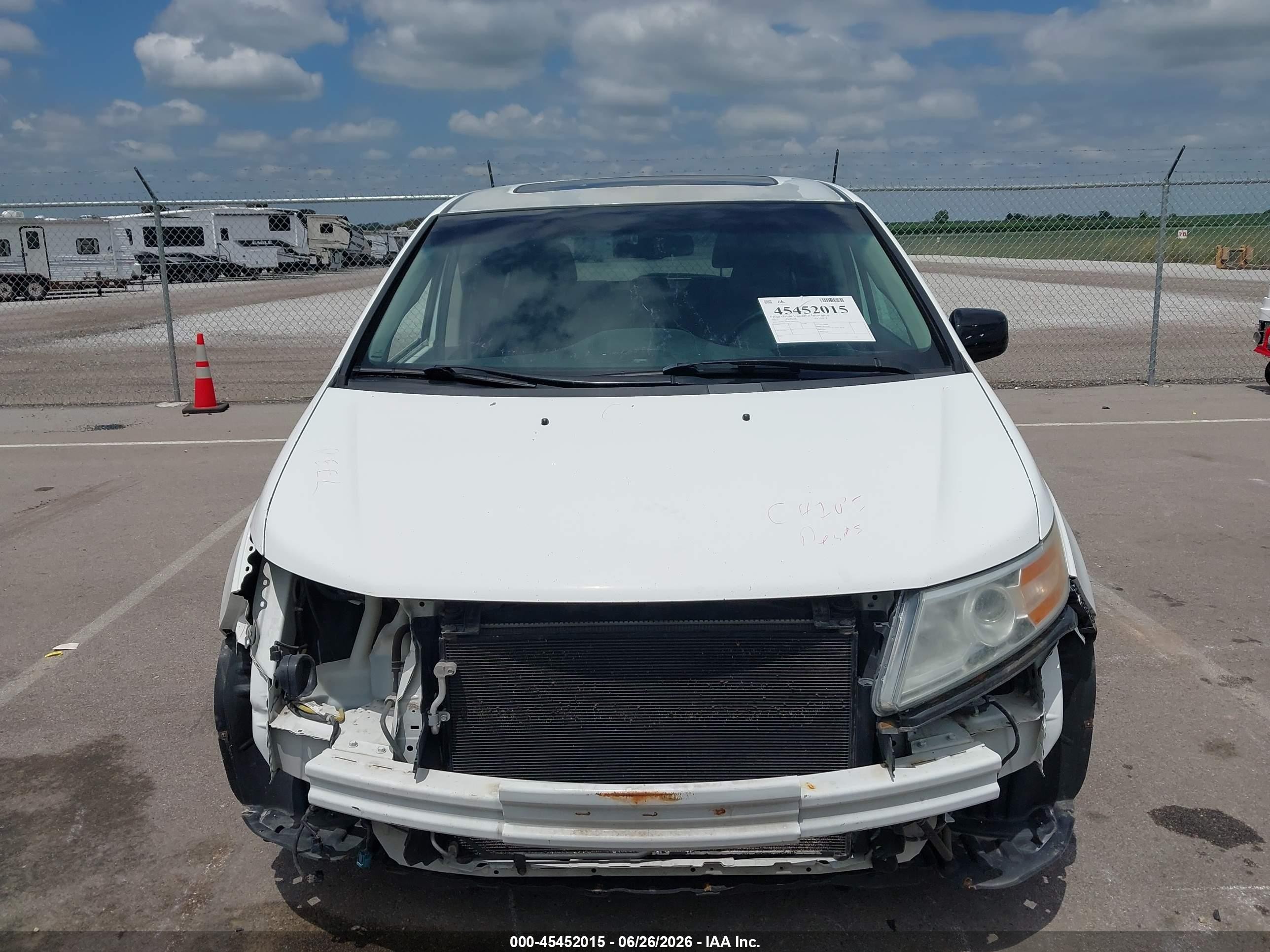 2012 Honda Odyssey Ex-l White vin: 5FNRL5H66CB030307
