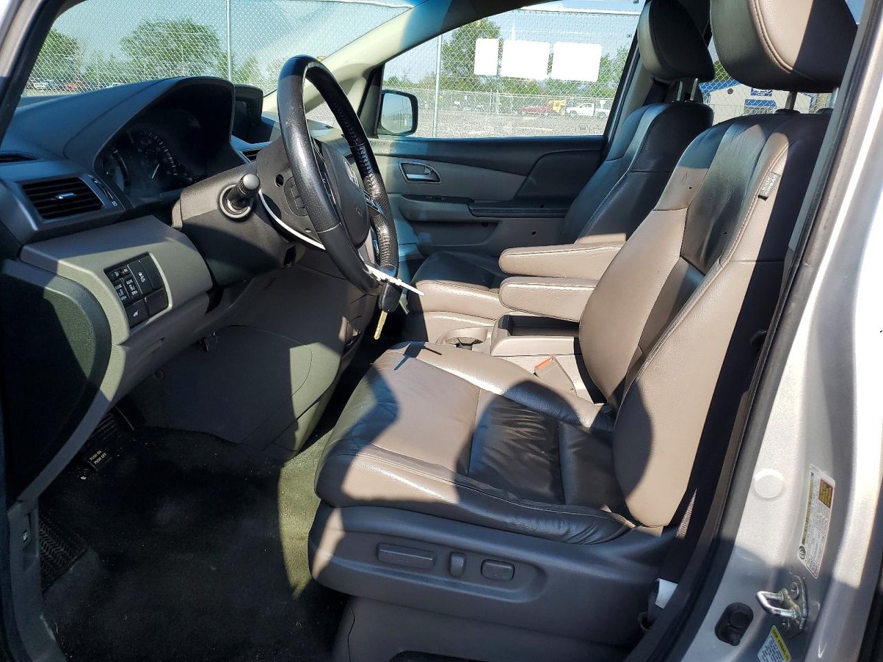 2012 Honda Odyssey Exl Silver vin: 5FNRL5H66CB041940