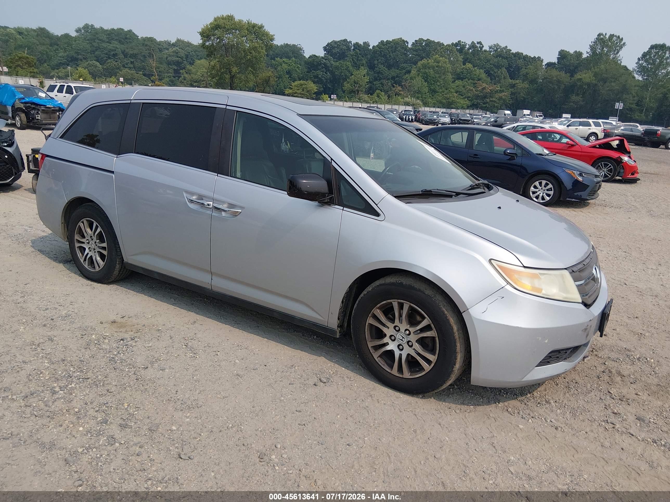 2012 Honda Odyssey Ex-l Silver vin: 5FNRL5H66CB043039