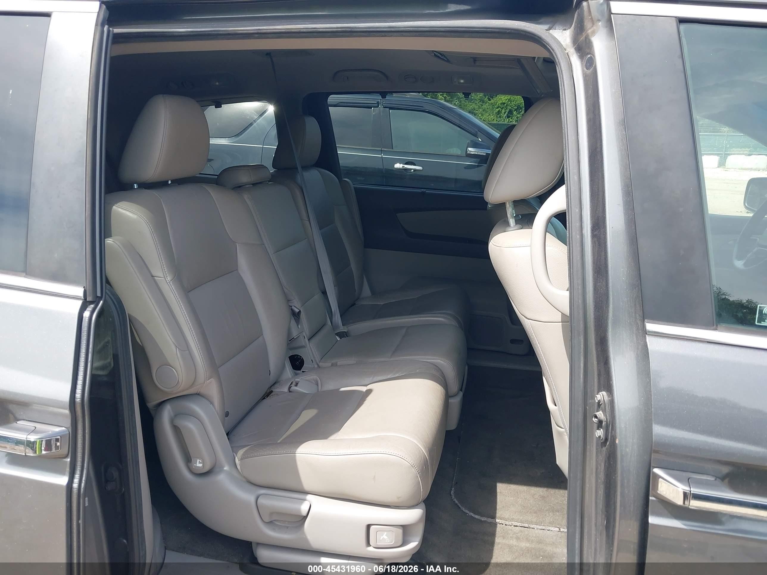 2012 Honda Odyssey Ex-l Gray vin: 5FNRL5H66CB050184