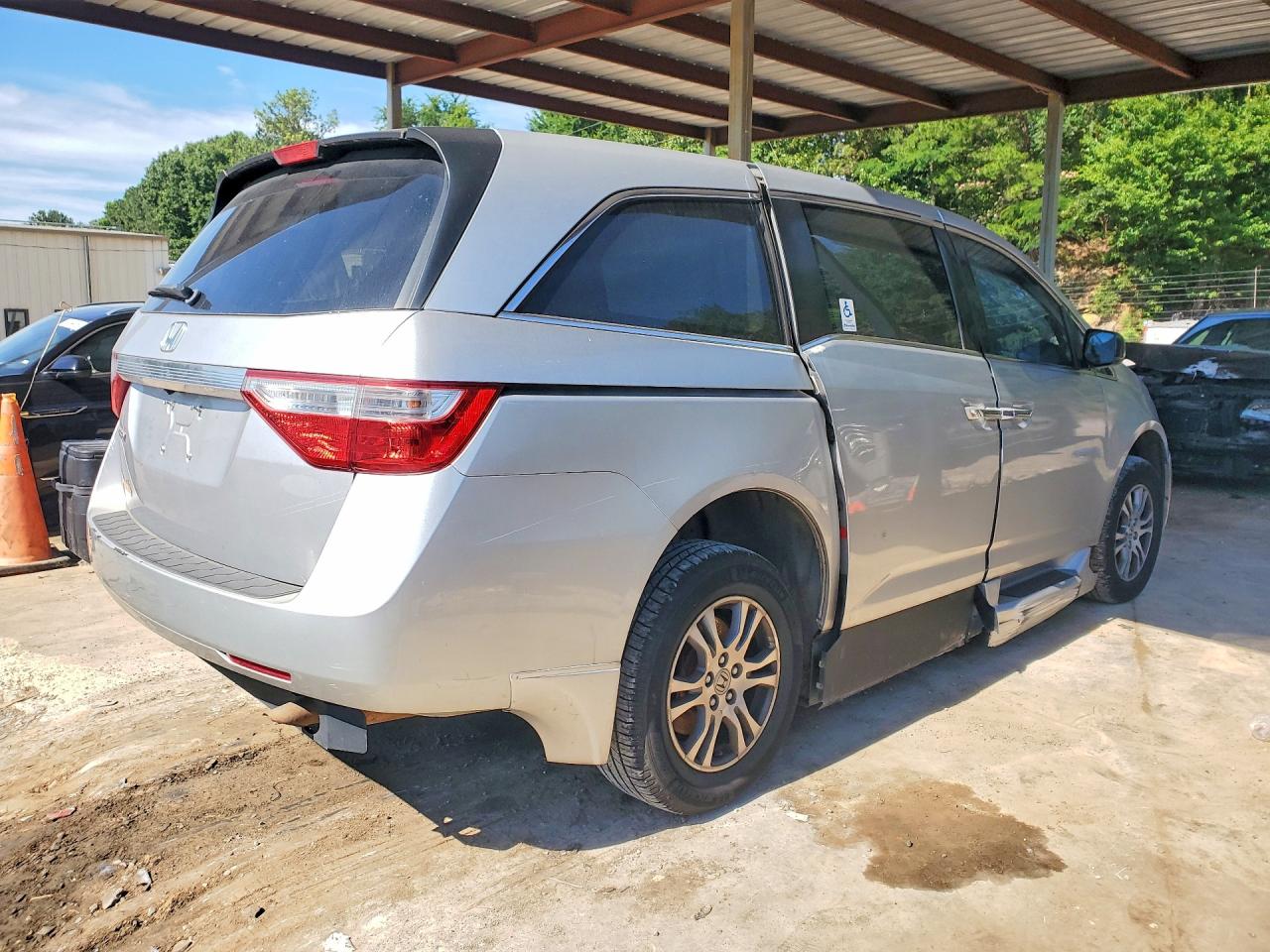 2012 Honda Odyssey Exl Серебряный vin: 5FNRL5H66CB129841