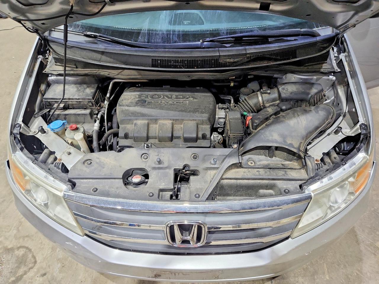 2013 Honda Odyssey Exl Серебряный vin: 5FNRL5H66DB001701