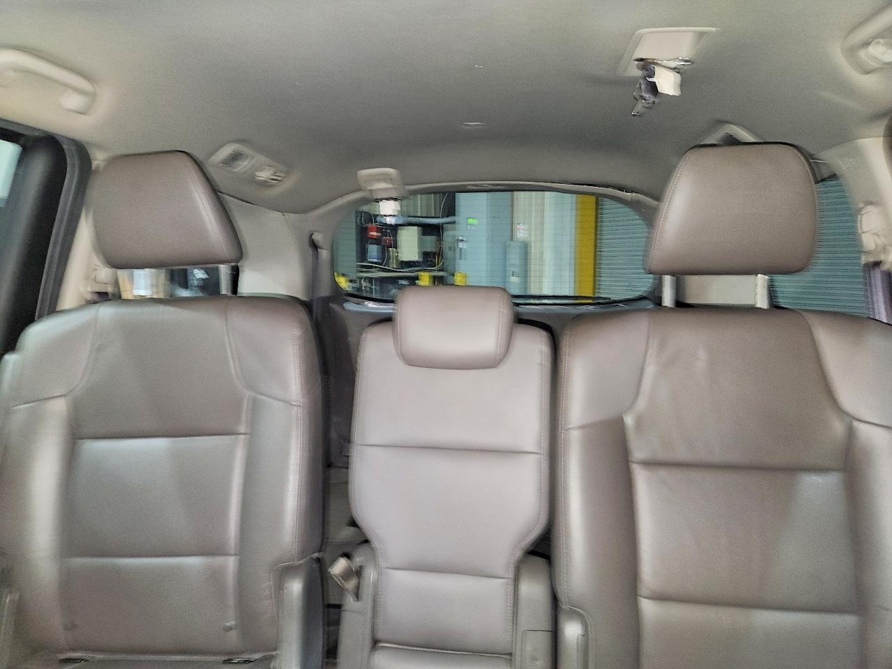2013 Honda Odyssey Exl Серебряный vin: 5FNRL5H66DB001701