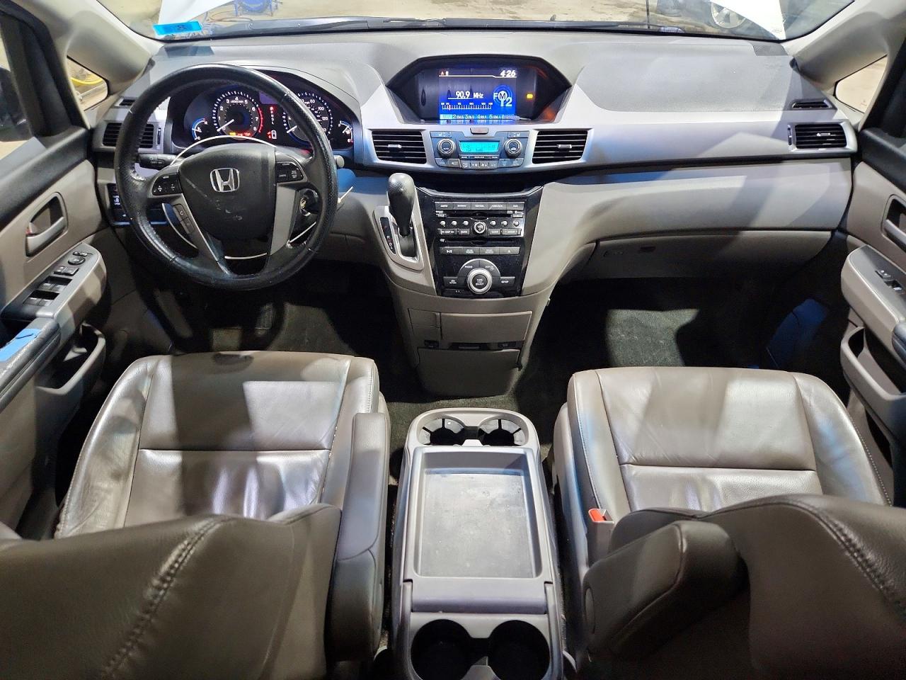 2013 Honda Odyssey Exl Серебряный vin: 5FNRL5H66DB001701