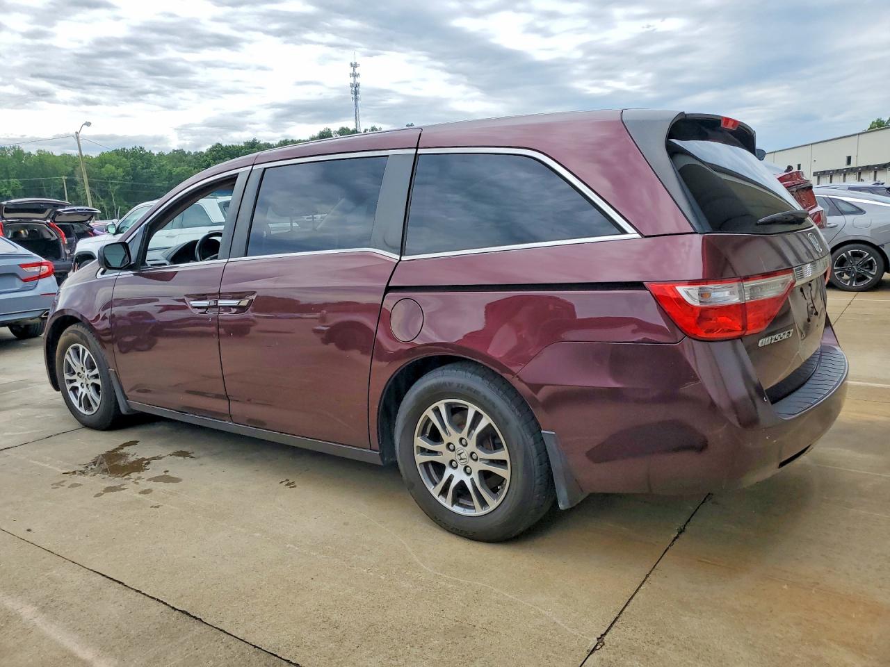 2013 Honda Odyssey Exl Burgundy vin: 5FNRL5H66DB011466