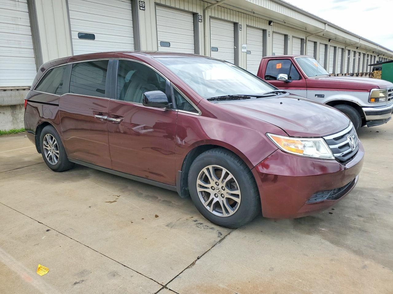 2013 Honda Odyssey Exl Burgundy vin: 5FNRL5H66DB011466