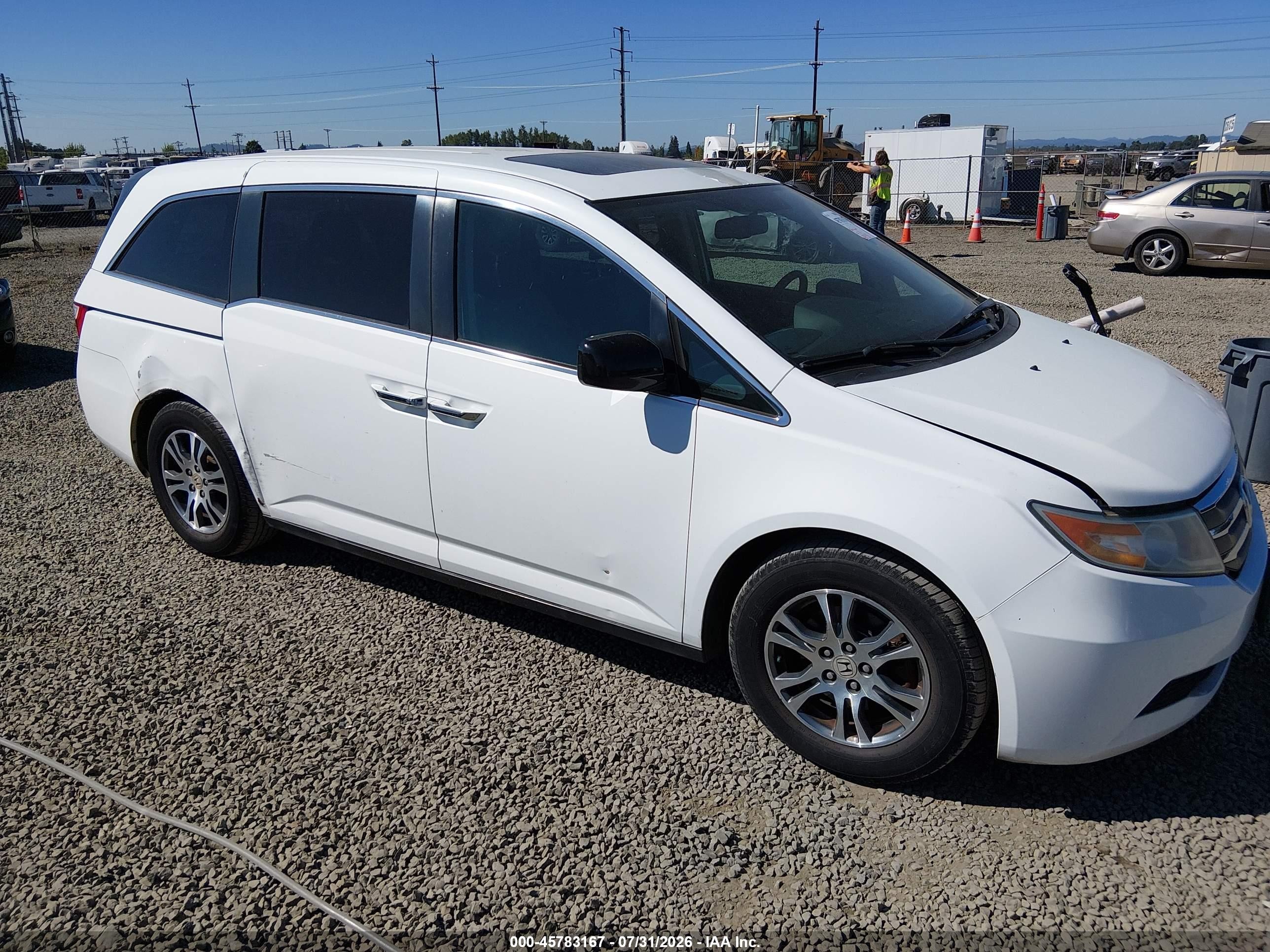 2013 Honda Odyssey Ex-l White vin: 5FNRL5H66DB029109