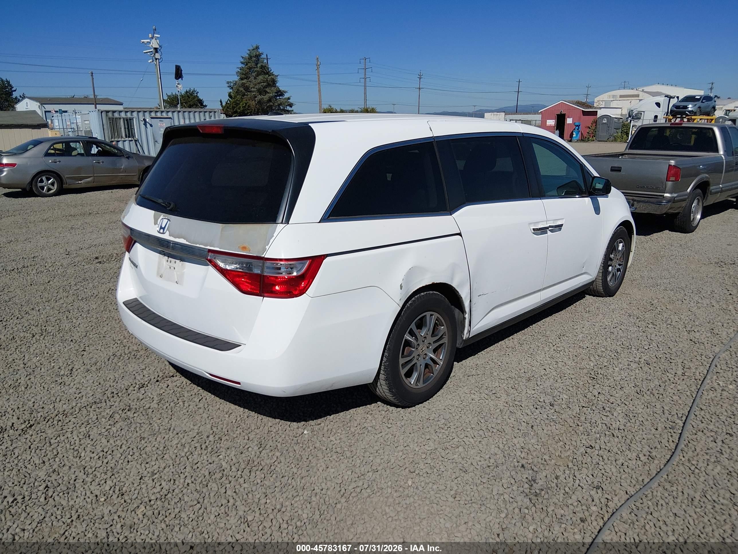 2013 Honda Odyssey Ex-l White vin: 5FNRL5H66DB029109