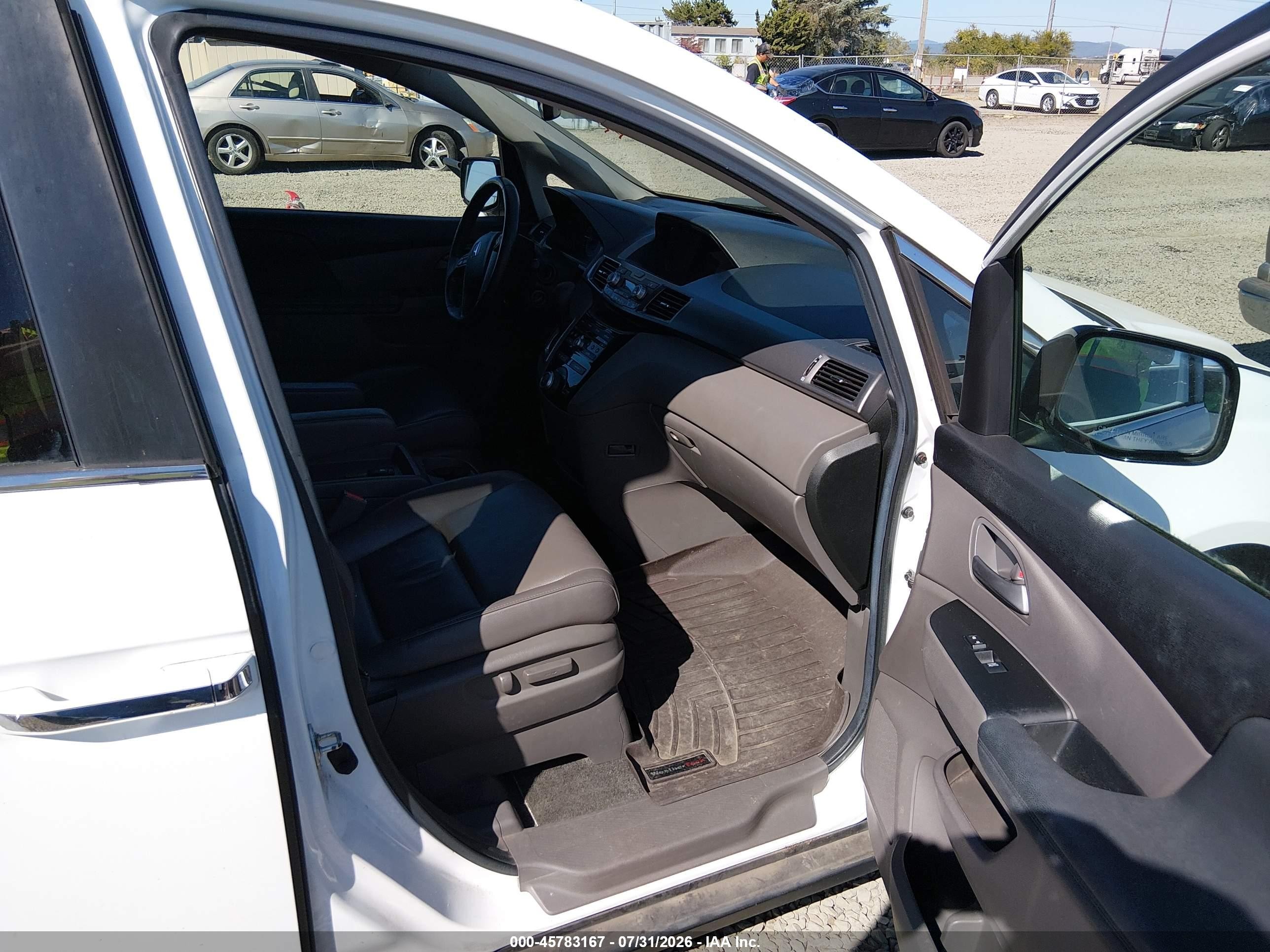 2013 Honda Odyssey Ex-l White vin: 5FNRL5H66DB029109