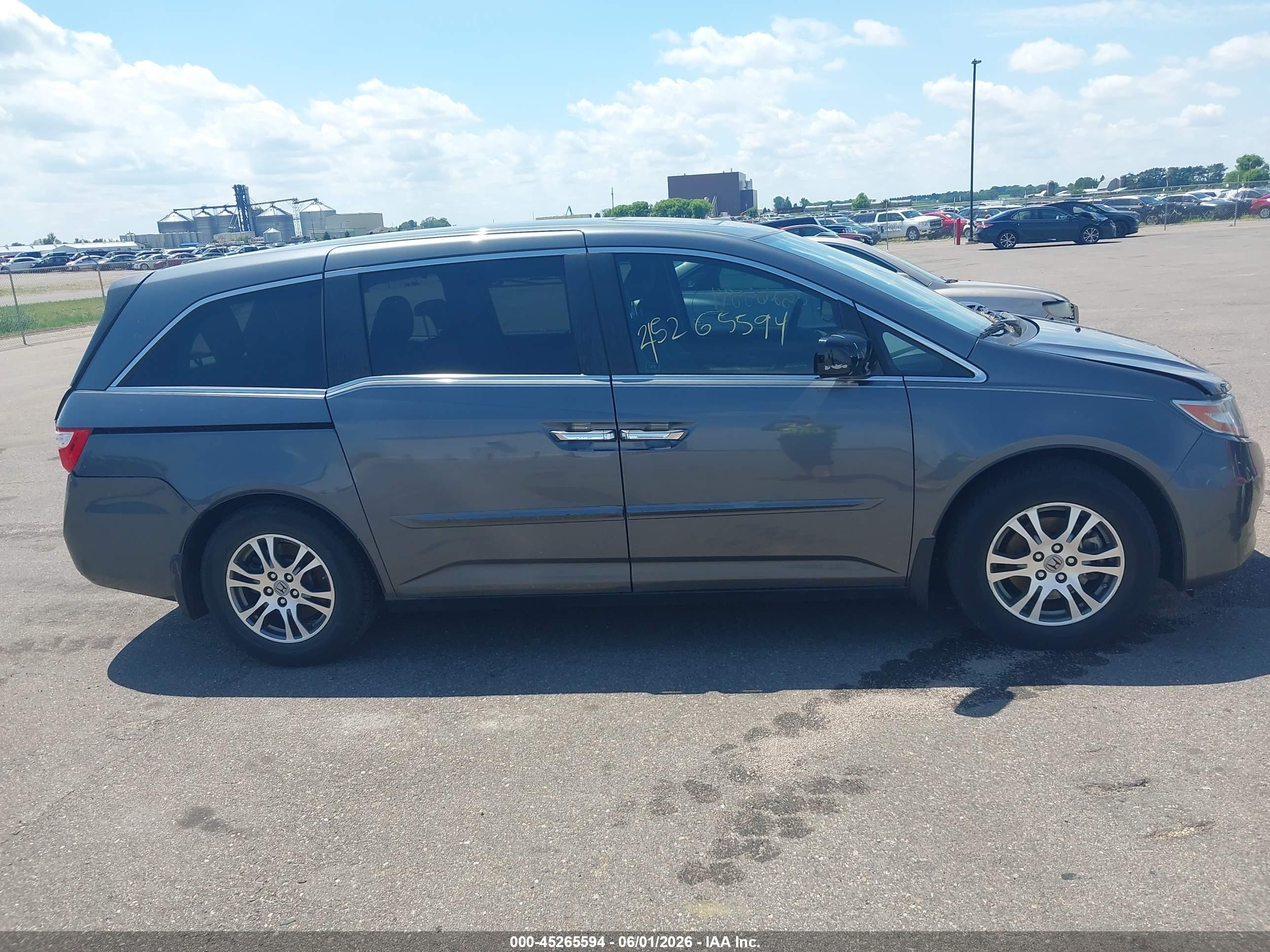 2013 Honda Odyssey Ex-l Gray vin: 5FNRL5H66DB036710