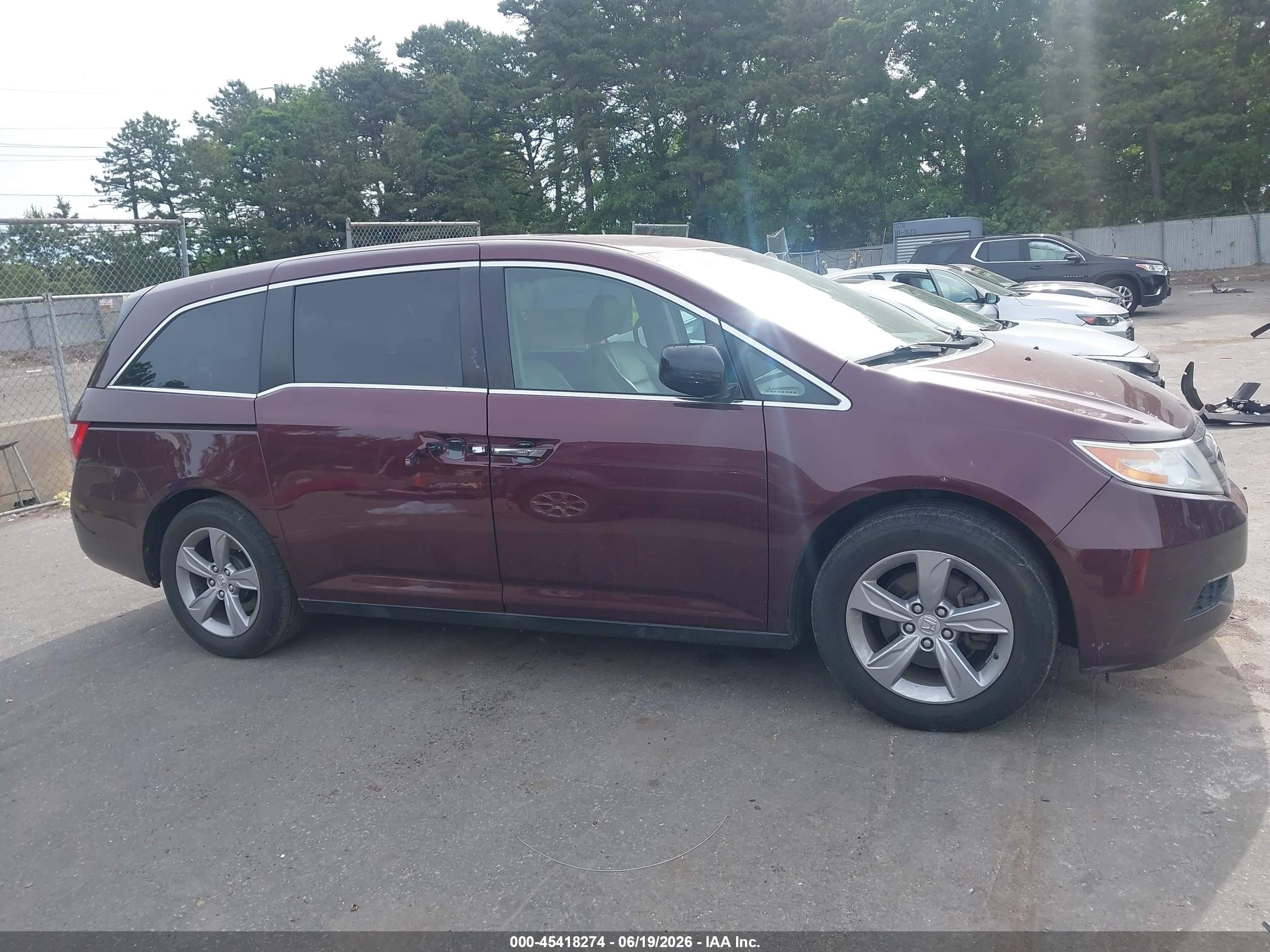 2013 Honda Odyssey Ex-l Burgundy vin: 5FNRL5H66DB049621