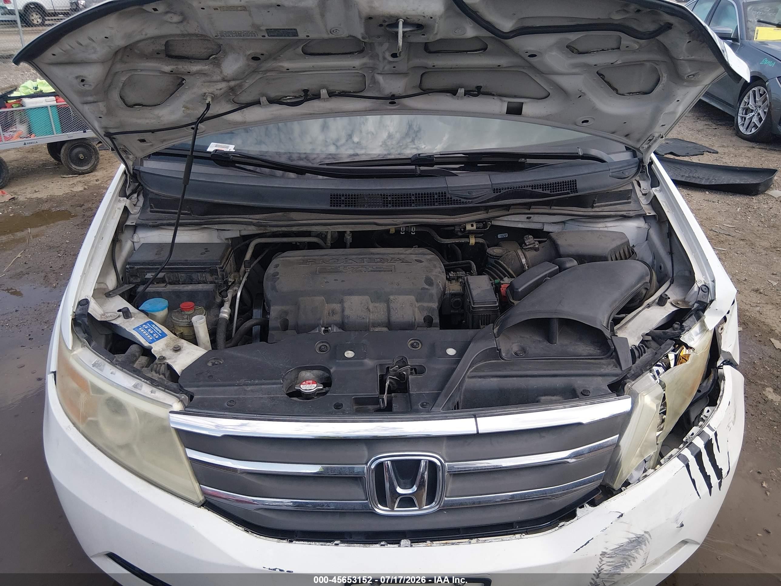 2013 Honda Odyssey Ex-l White vin: 5FNRL5H66DB057167