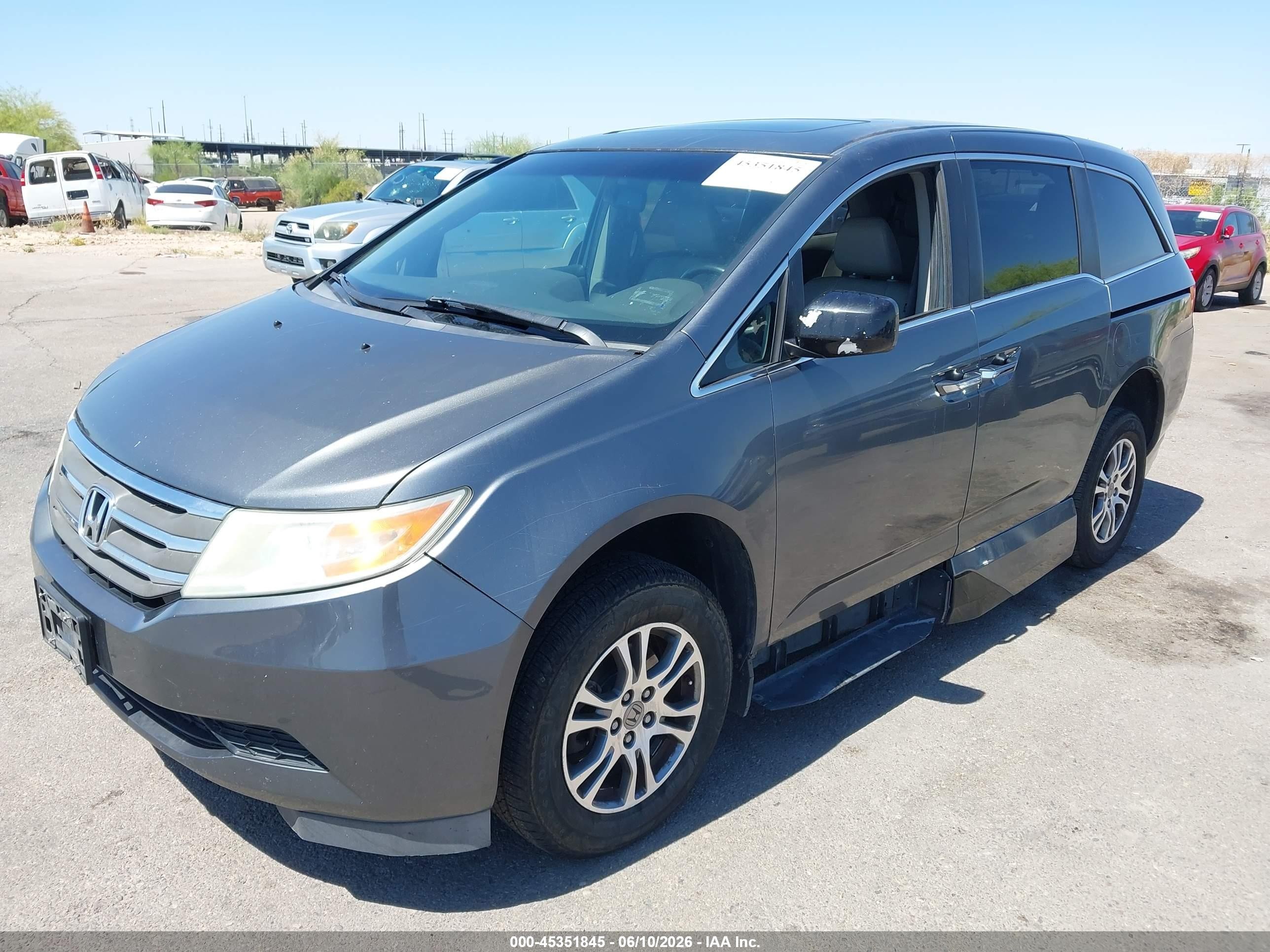 2013 Honda Odyssey Ex-l Gray vin: 5FNRL5H66DB057590