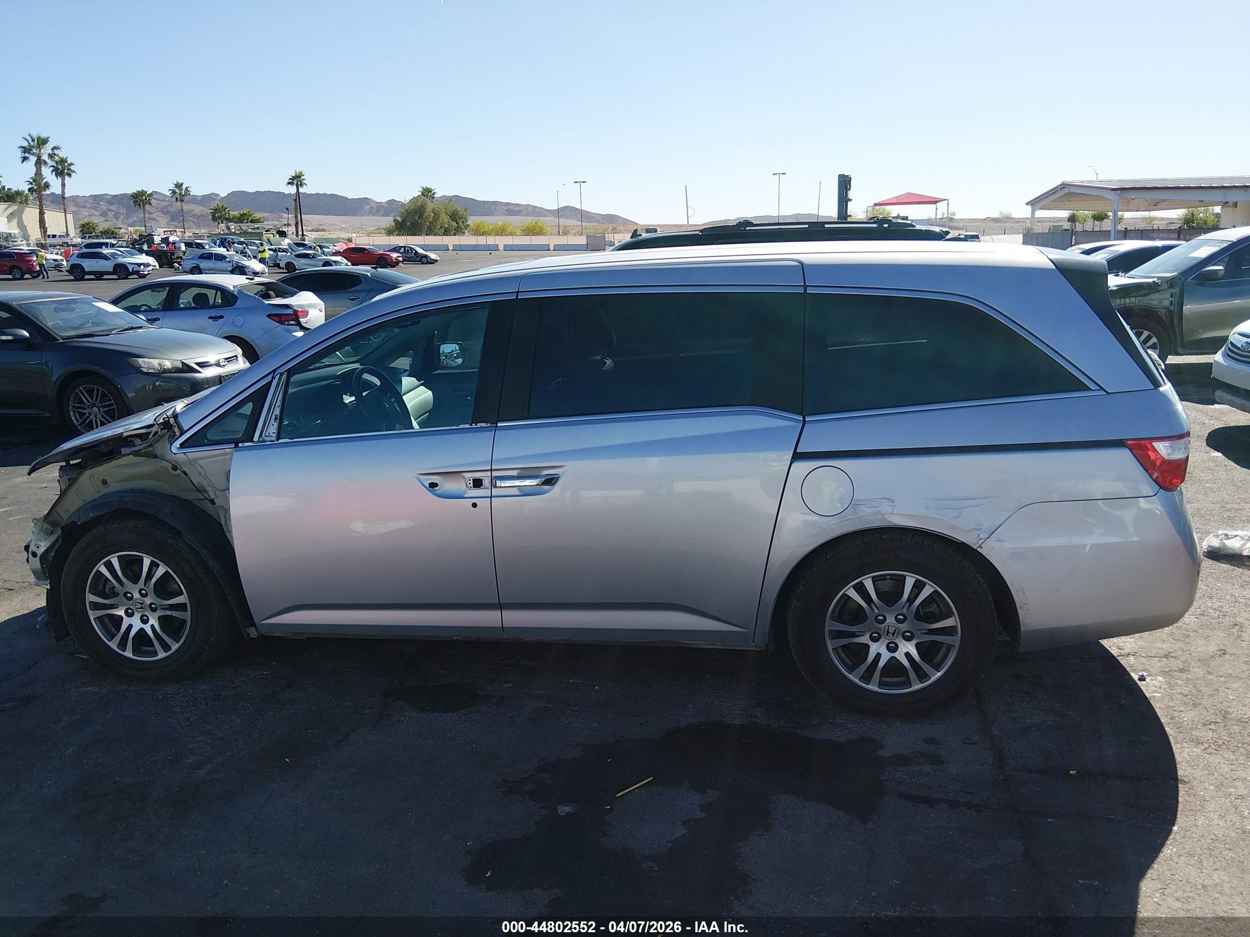 2013 Honda Odyssey Ex-l Silver vin: 5FNRL5H66DB080013