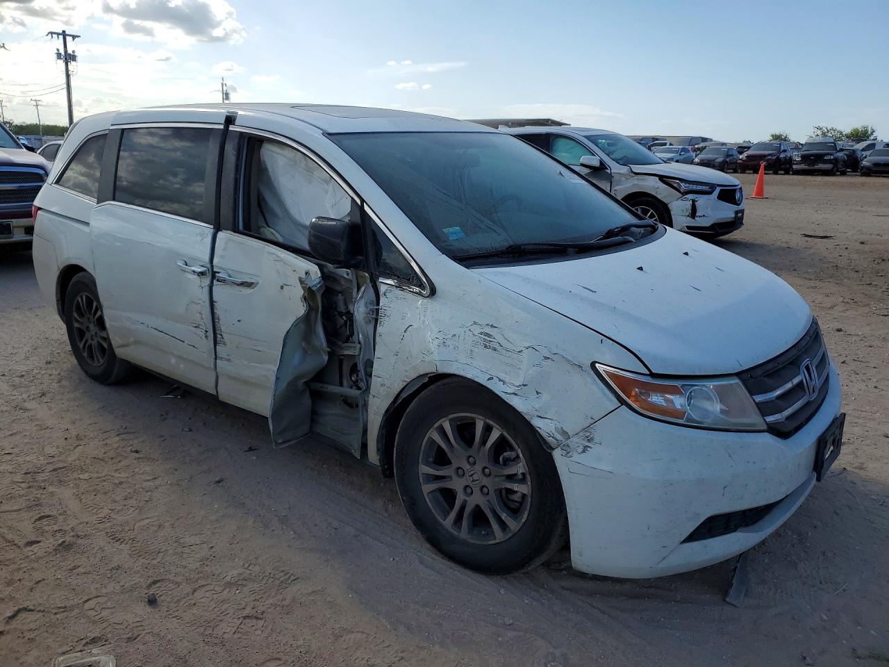 2013 Honda Odyssey Exl White vin: 5FNRL5H66DB080495