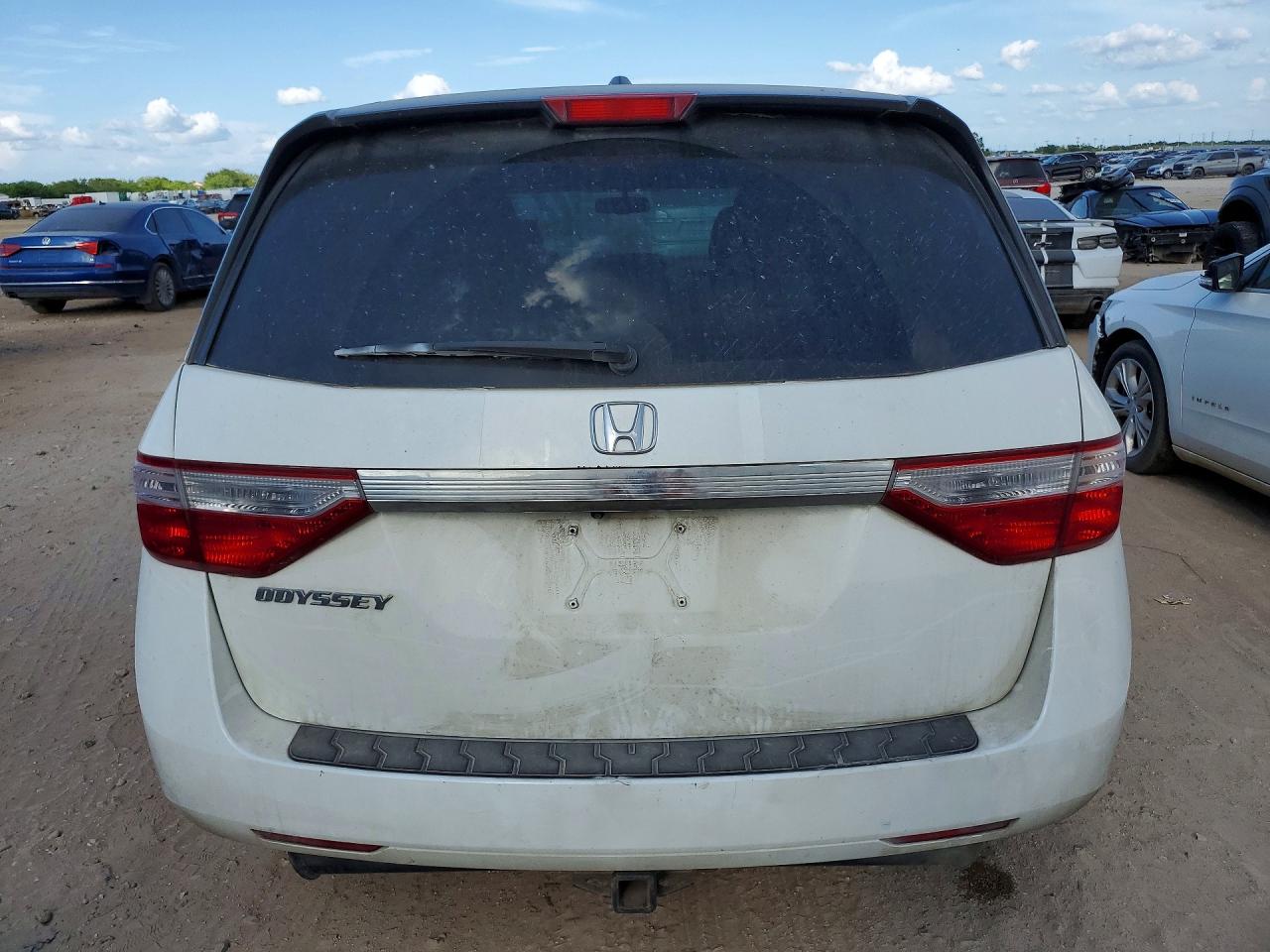 2013 Honda Odyssey Exl White vin: 5FNRL5H66DB080495