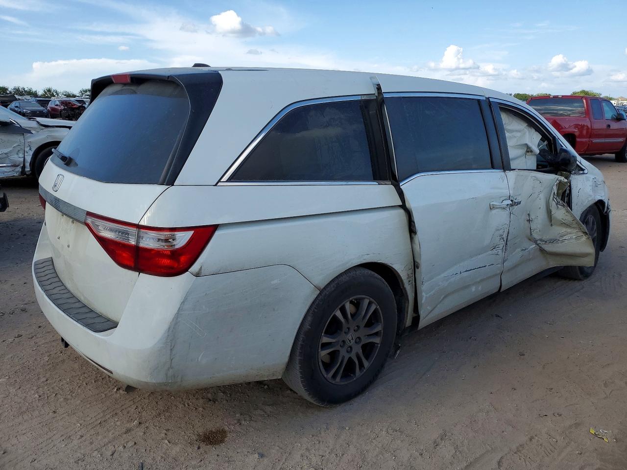 2013 Honda Odyssey Exl White vin: 5FNRL5H66DB080495