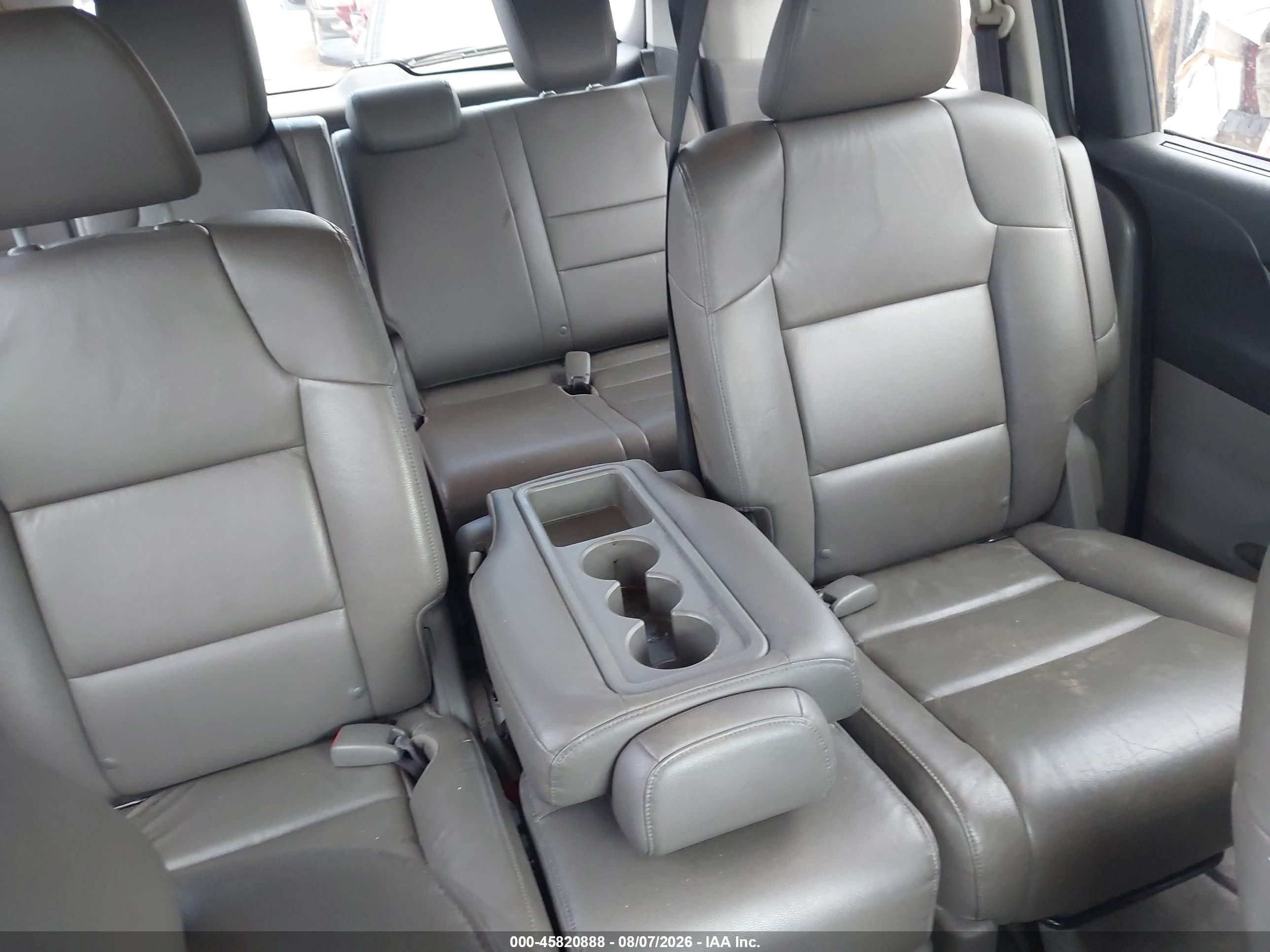 2013 Honda Odyssey Ex-l White vin: 5FNRL5H66DB090279
